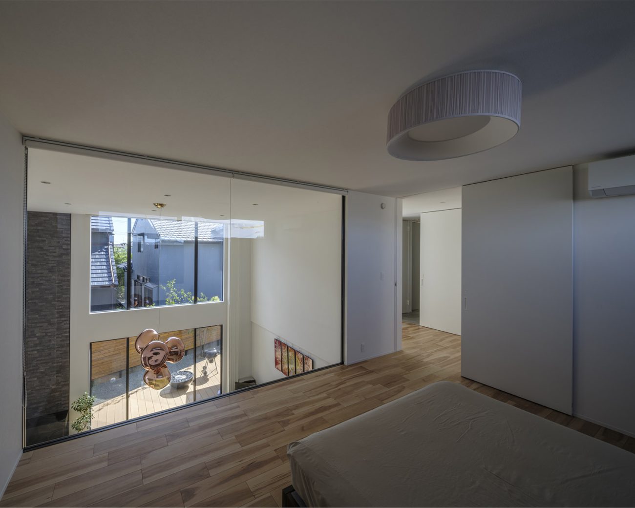 デザイン住宅建築実例_外観・注文住宅『CASE788 h.h.house』の建築実例・施⼯例の写真_寝室