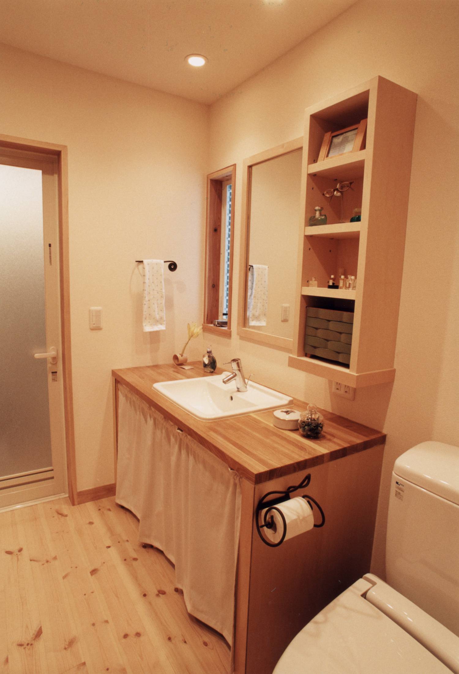 注文住宅・デザイン住宅建築実例_浴室・洗面所