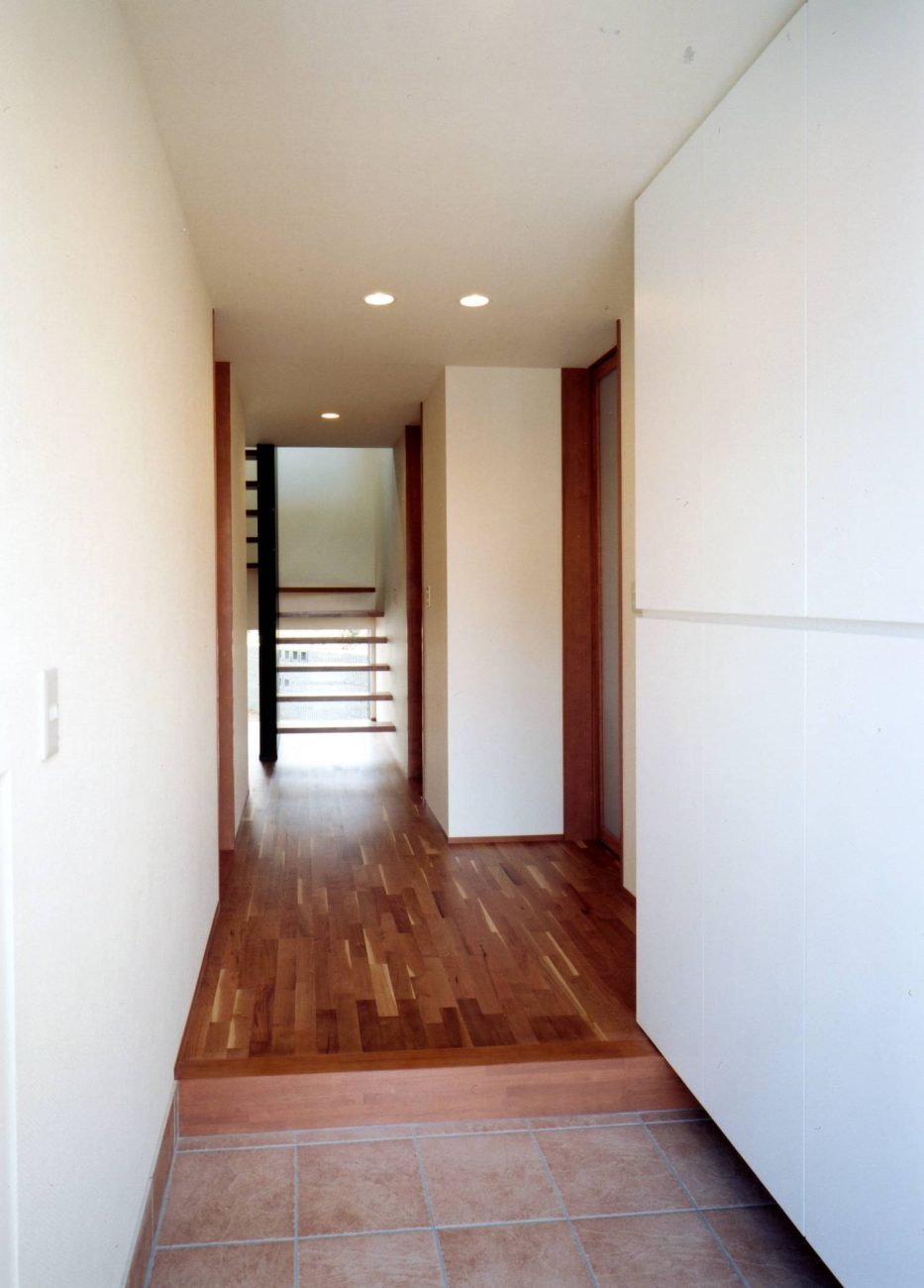 注文住宅・デザイン住宅建築実例_玄関