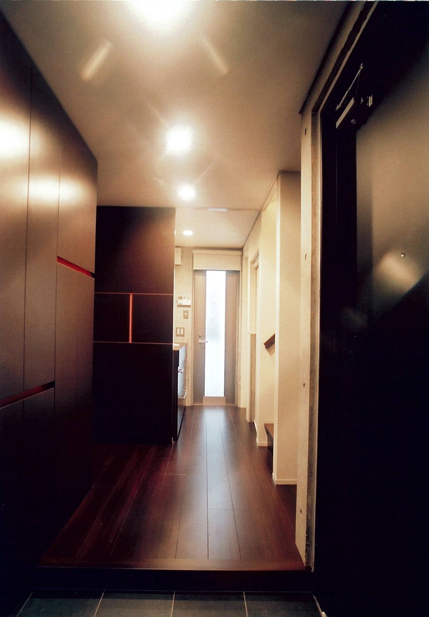 注文住宅・デザイン住宅建築実例_玄関