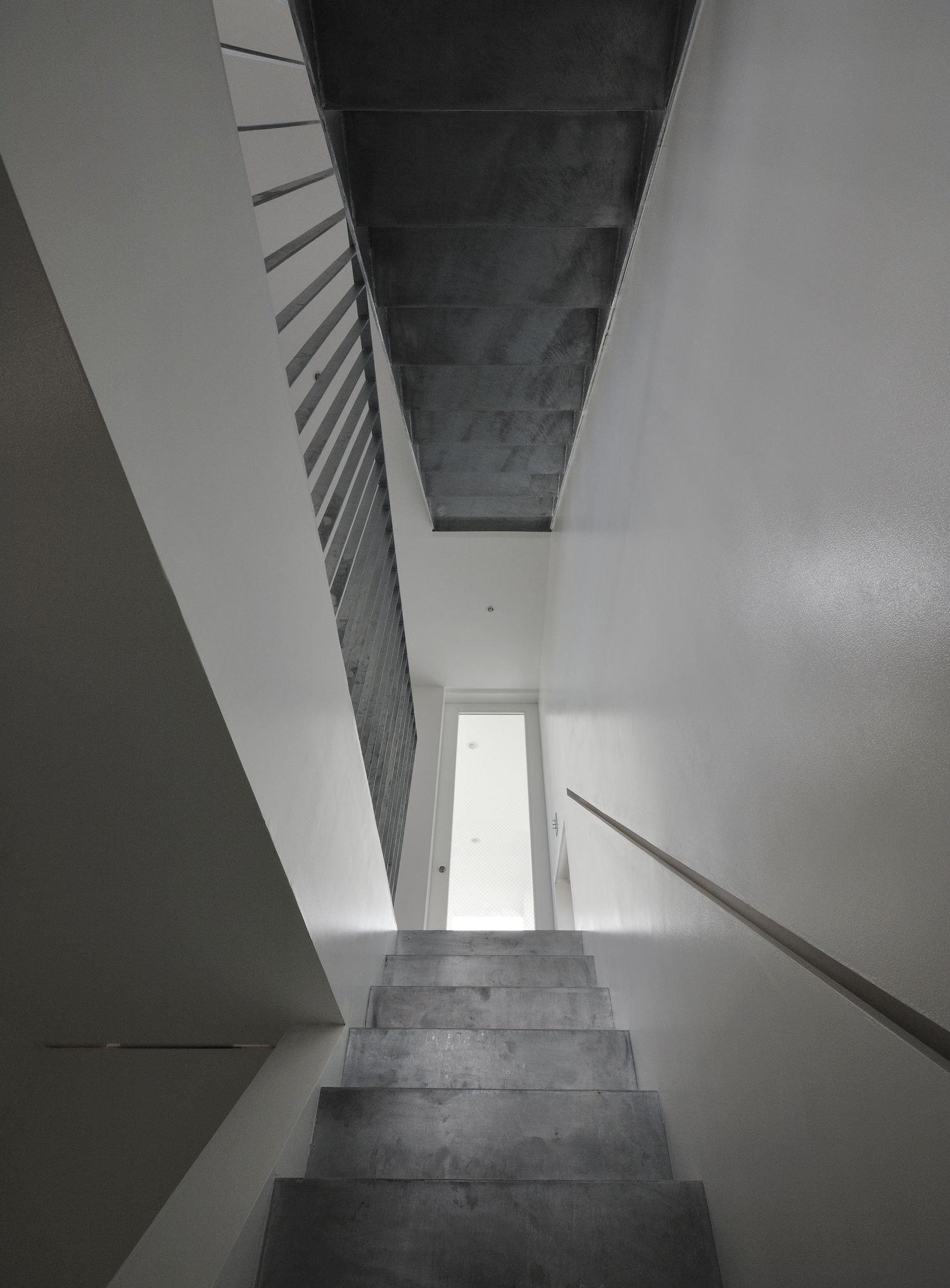 注文住宅・デザイン住宅建築実例_階段