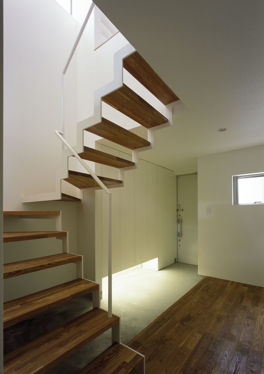 注文住宅・デザイン住宅建築実例_玄関