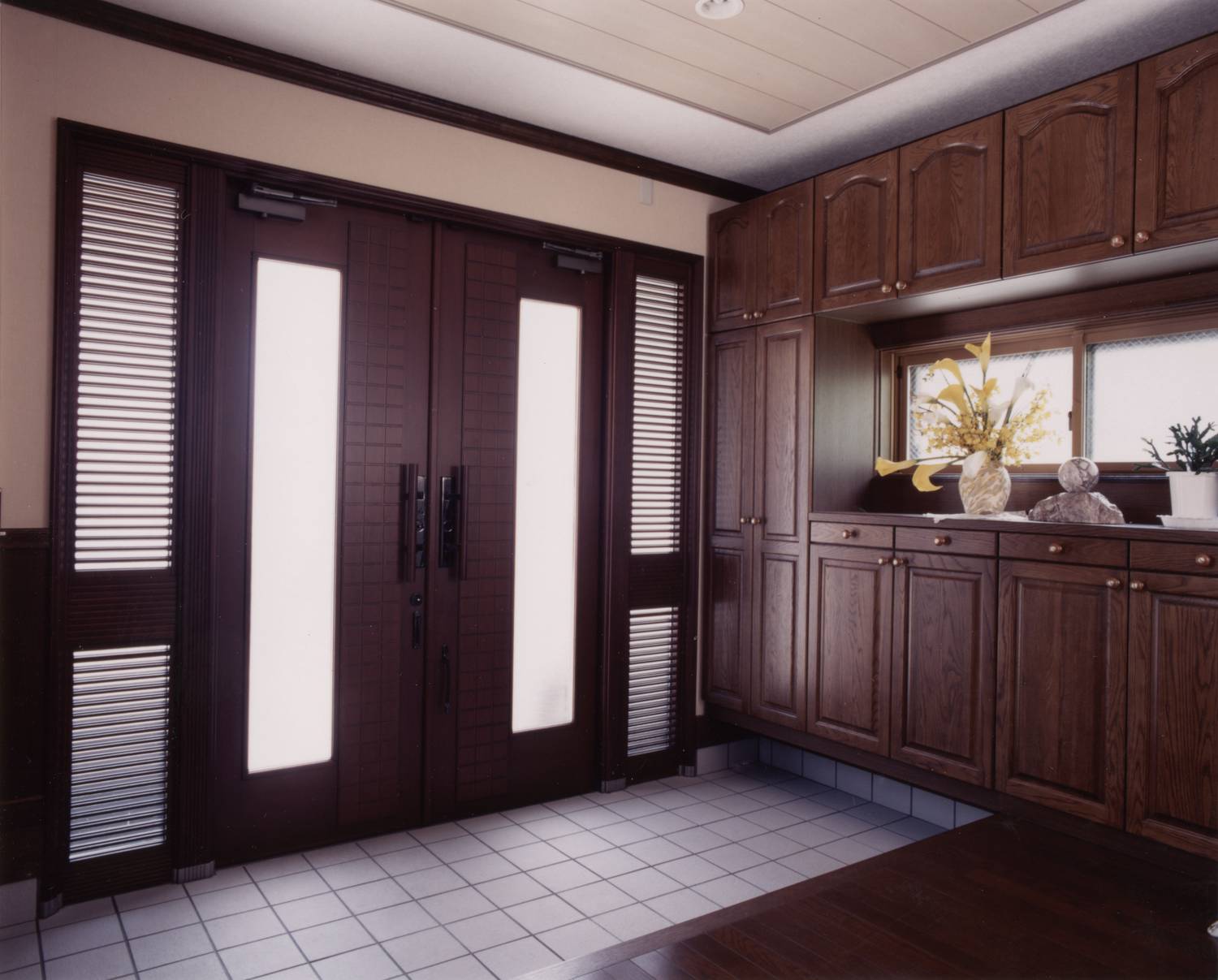 注文住宅・デザイン住宅建築実例_玄関