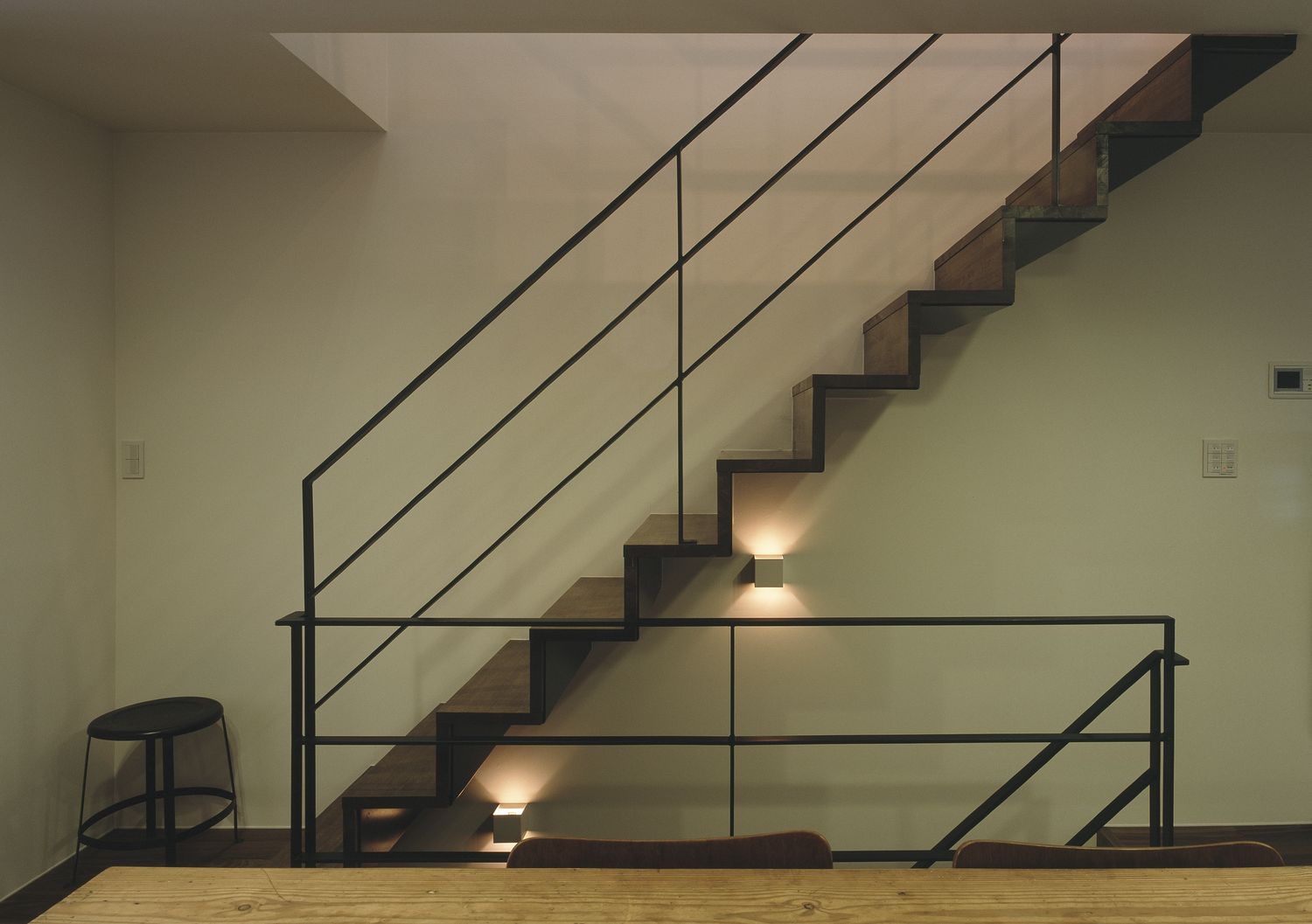 注文住宅・デザイン住宅建築実例_階段