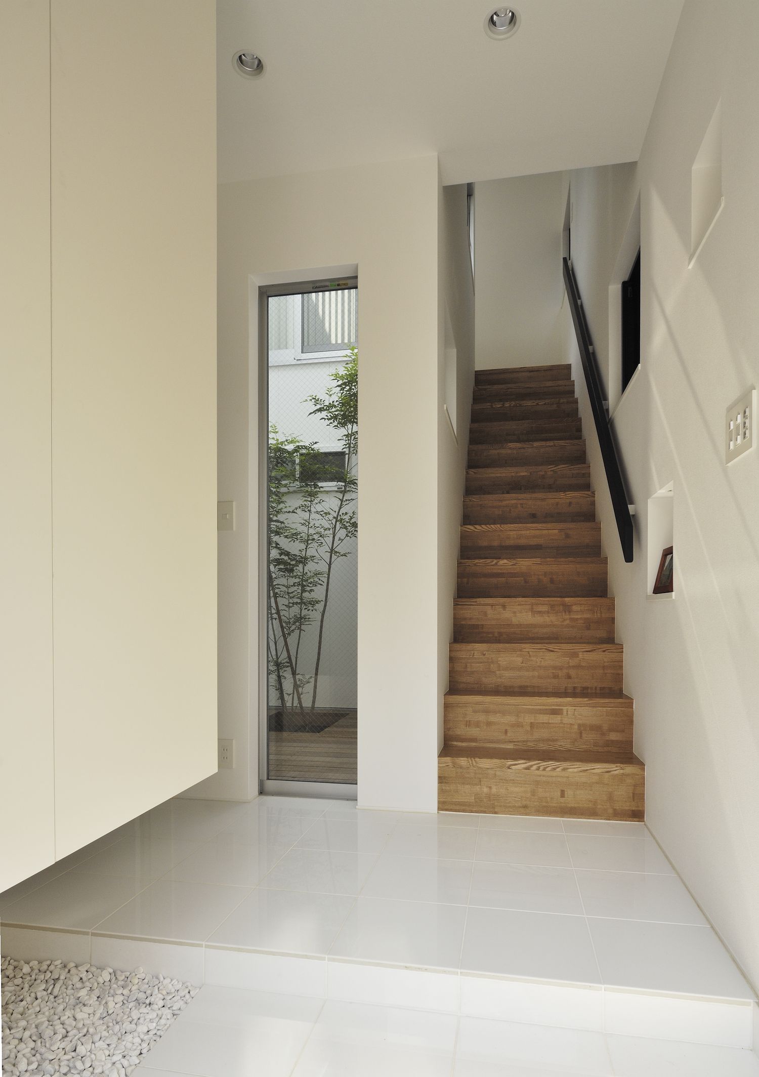 注文住宅・デザイン住宅建築実例_玄関