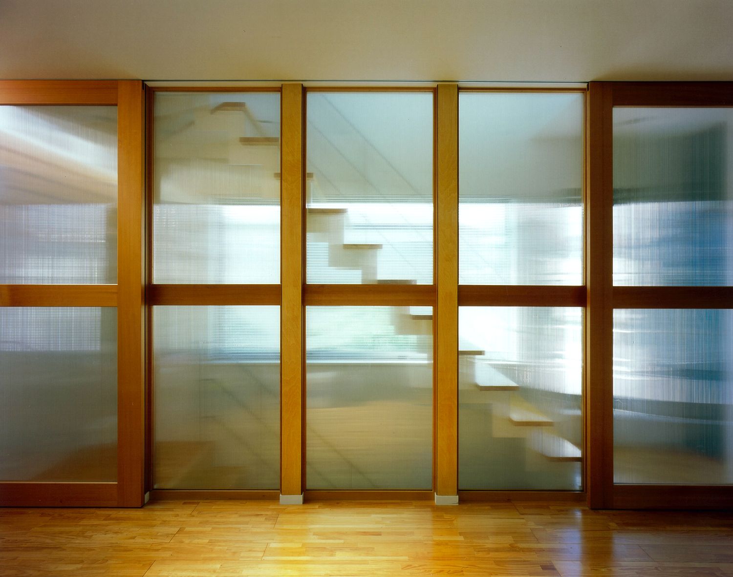 注文住宅・デザイン住宅建築実例_階段