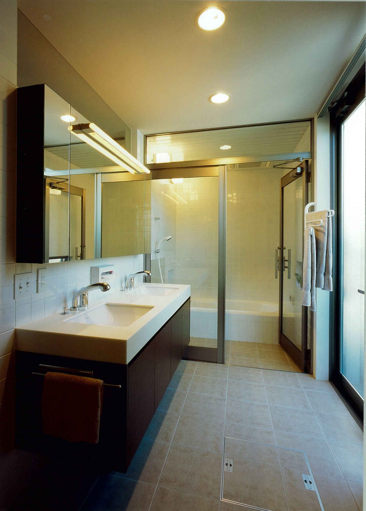 注文住宅・デザイン住宅建築実例_浴室・洗面所