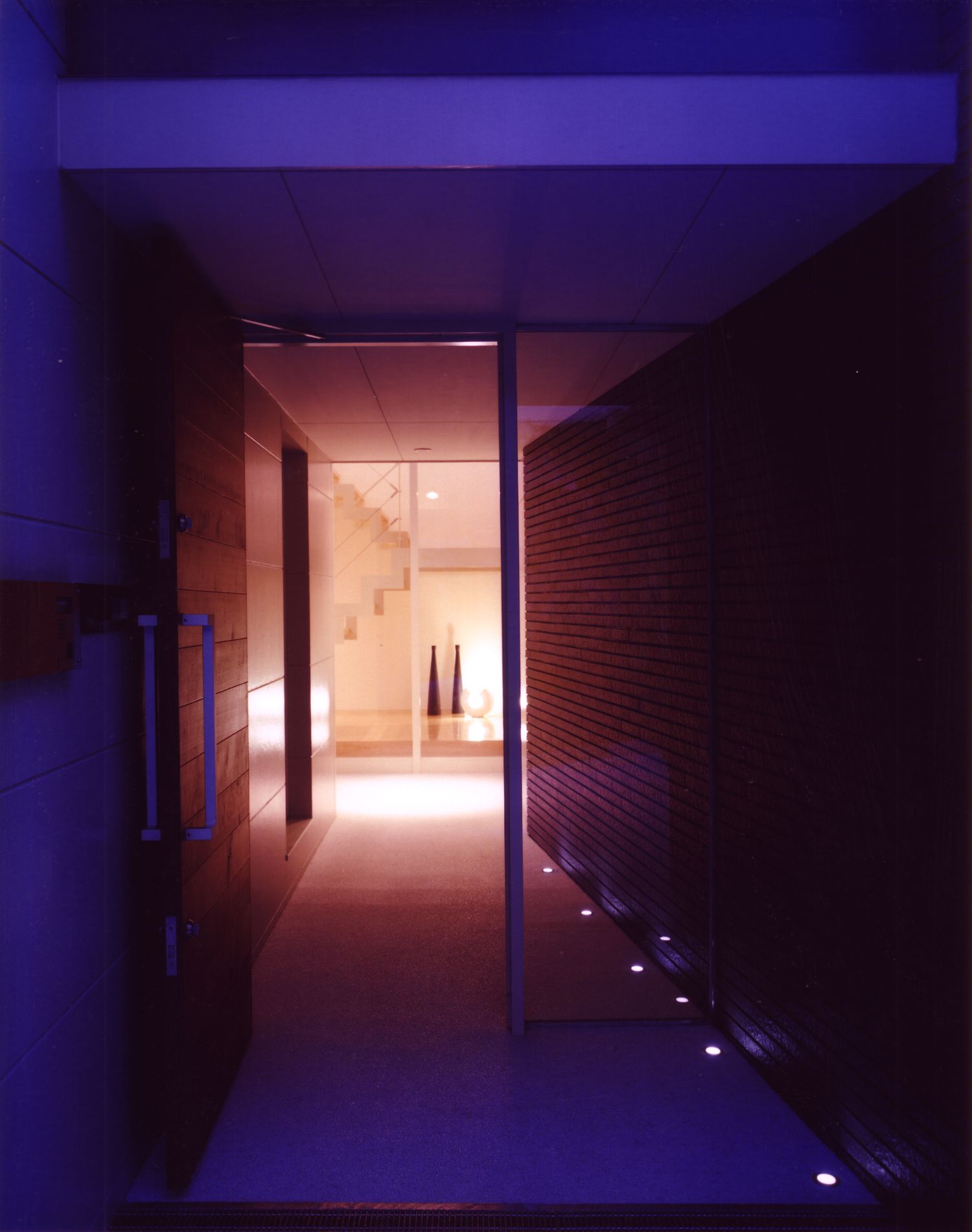 注文住宅・デザイン住宅建築実例_玄関