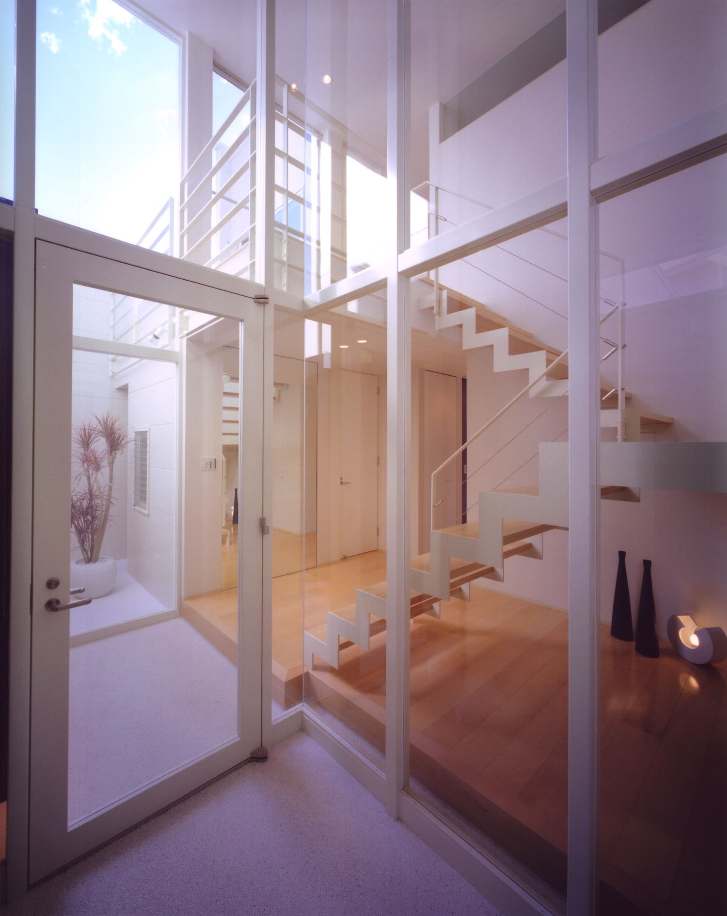 注文住宅・デザイン住宅建築実例_階段