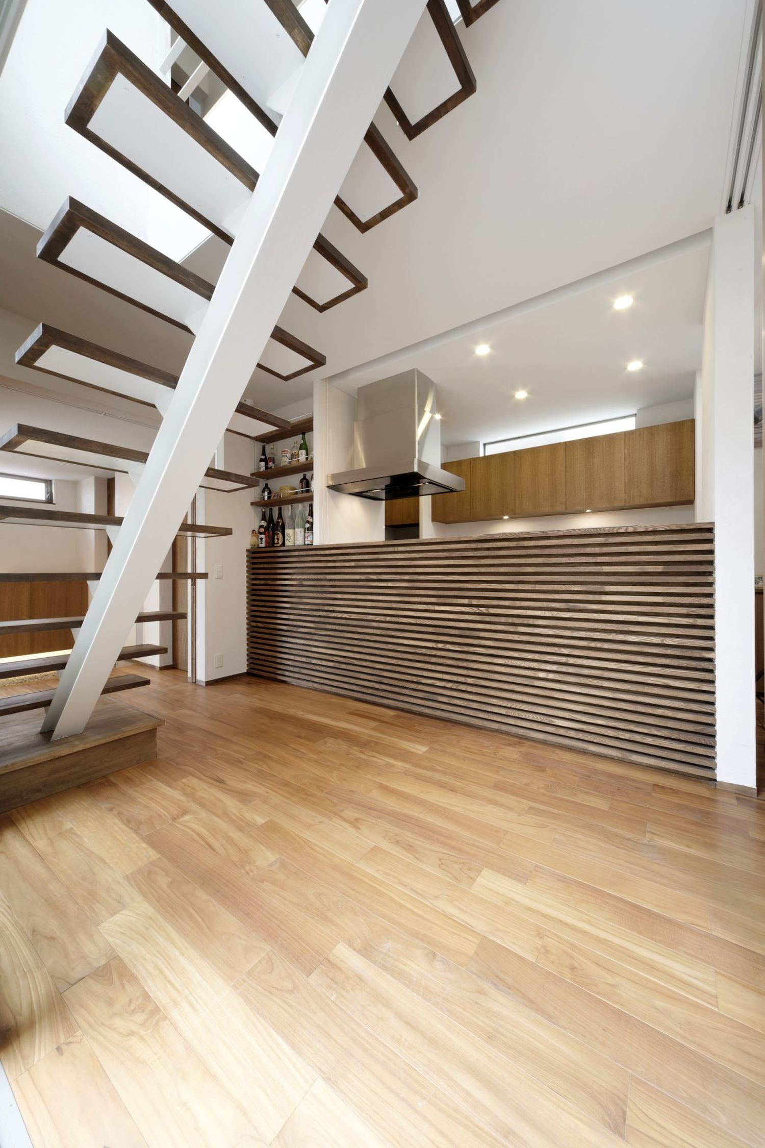 注文住宅・デザイン住宅建築実例_階段
