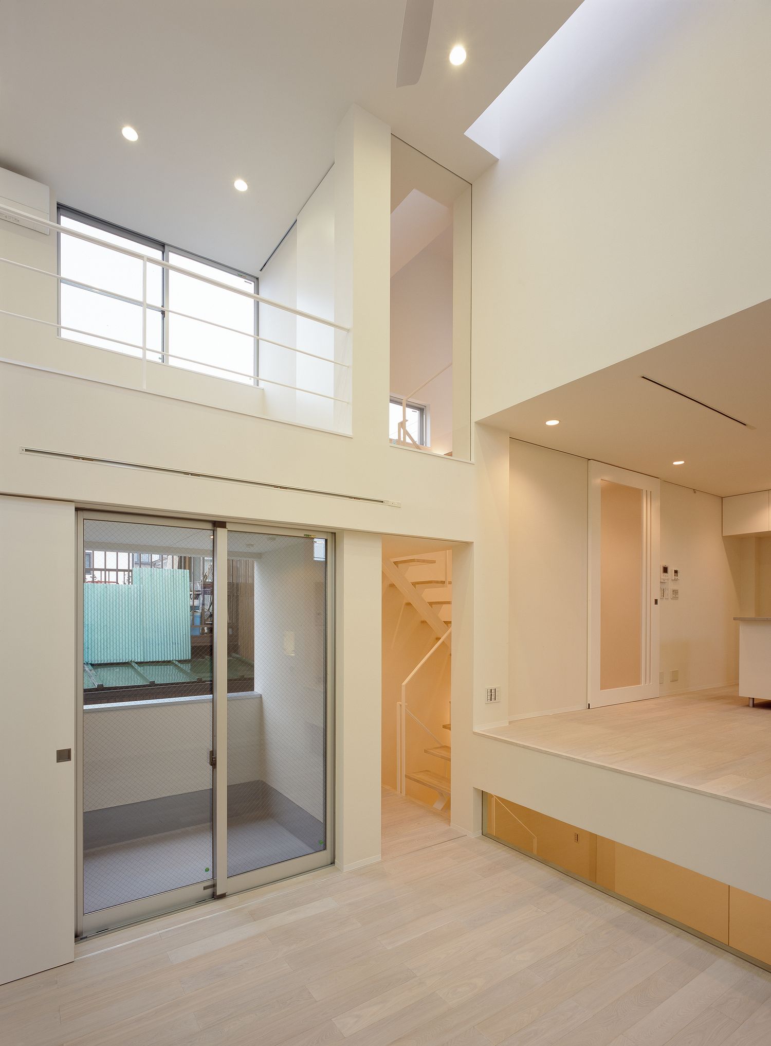 注文住宅・デザイン住宅建築実例_テラス・バルコニー