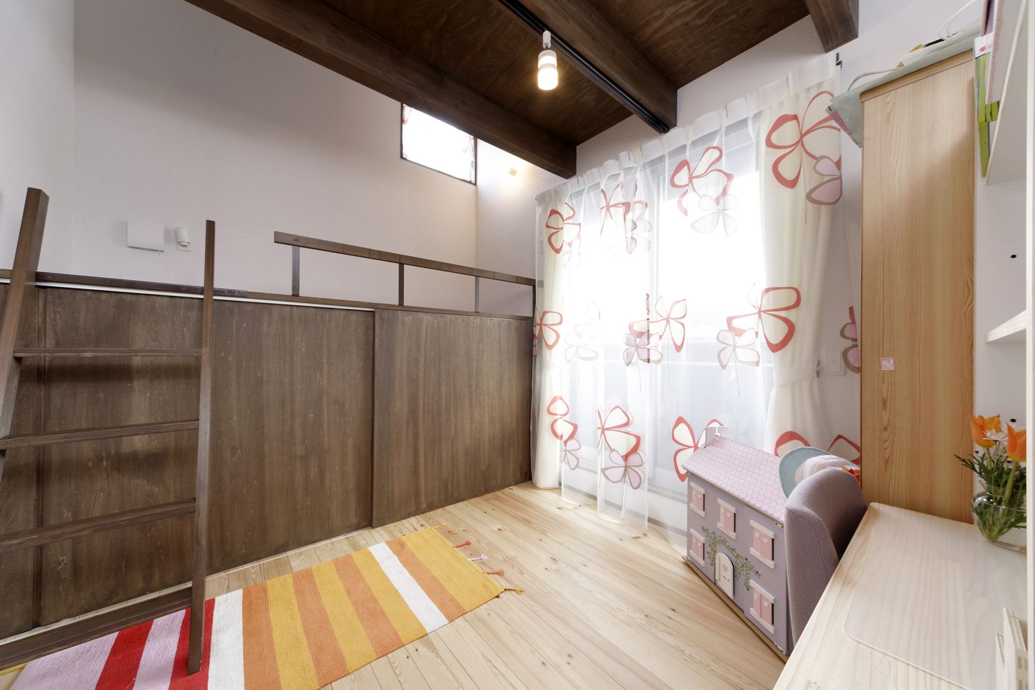 注文住宅・デザイン住宅建築実例_子供部屋