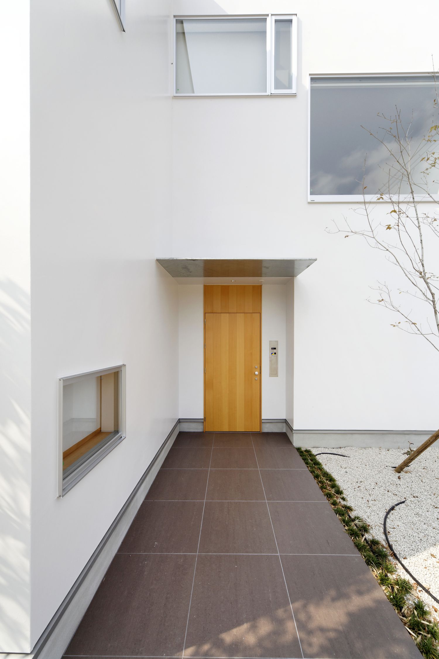 注文住宅・デザイン住宅建築実例_玄関