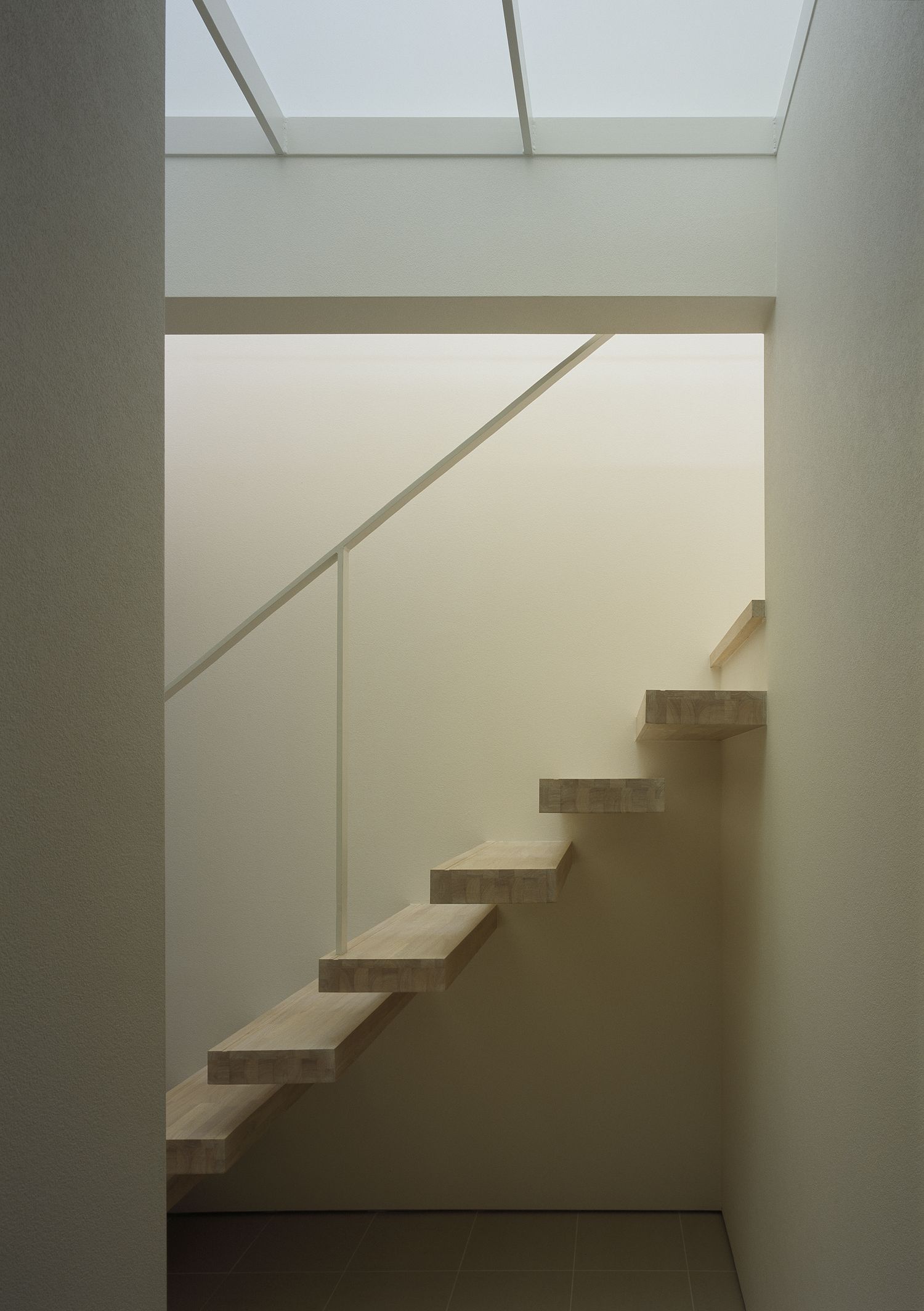 注文住宅・デザイン住宅建築実例_階段