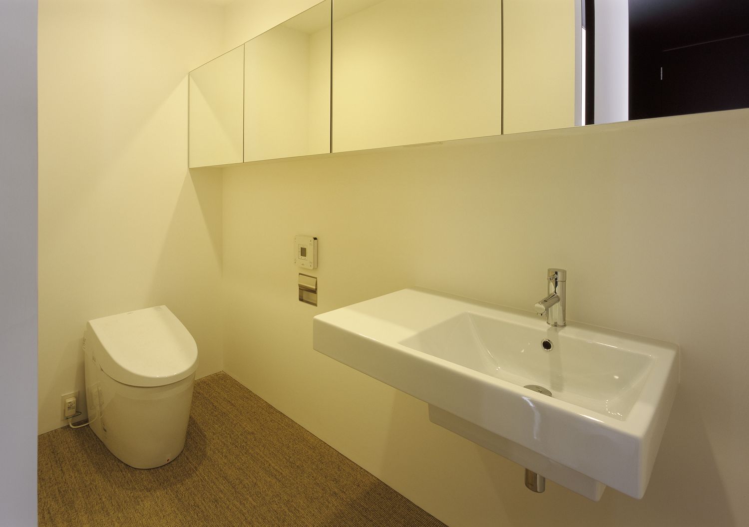 注文住宅・デザイン住宅建築実例_トイレ