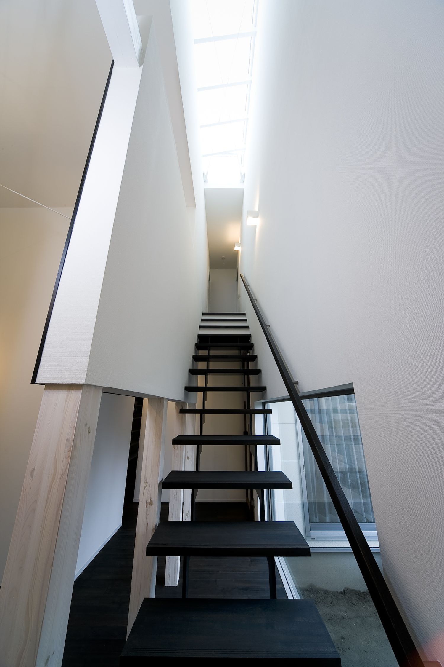 注文住宅・デザイン住宅建築実例_階段