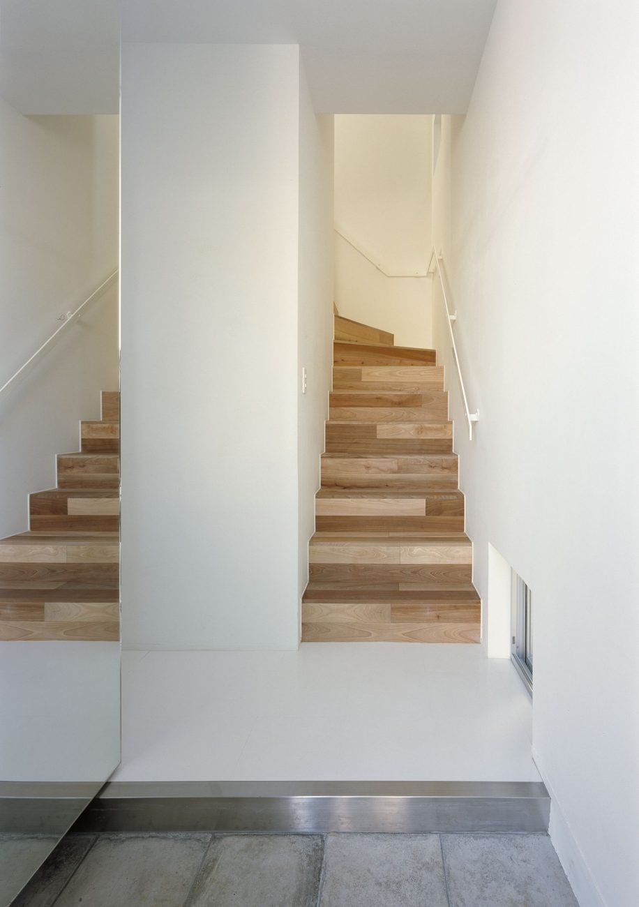 注文住宅・デザイン住宅建築実例_玄関