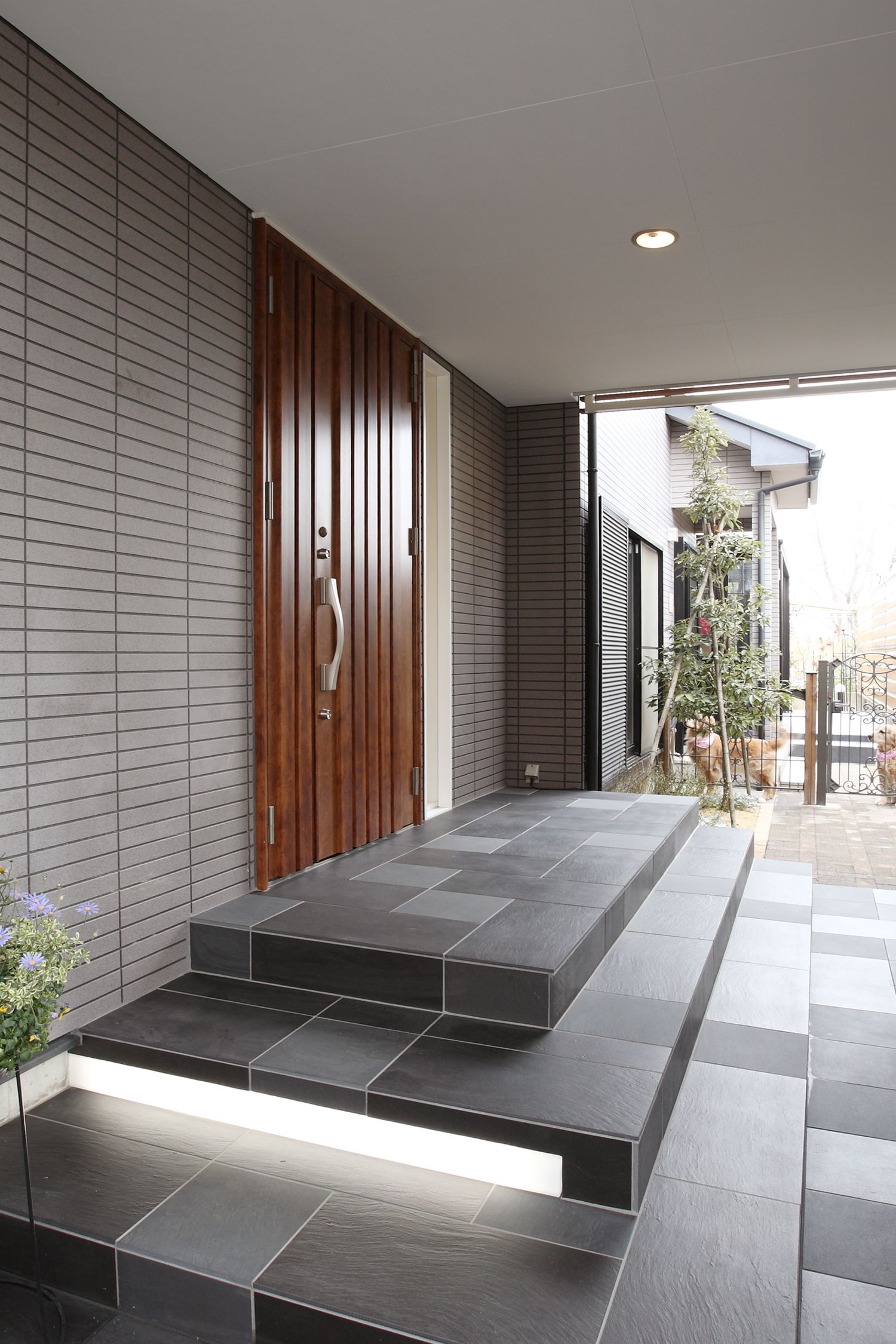 注文住宅・デザイン住宅建築実例_玄関