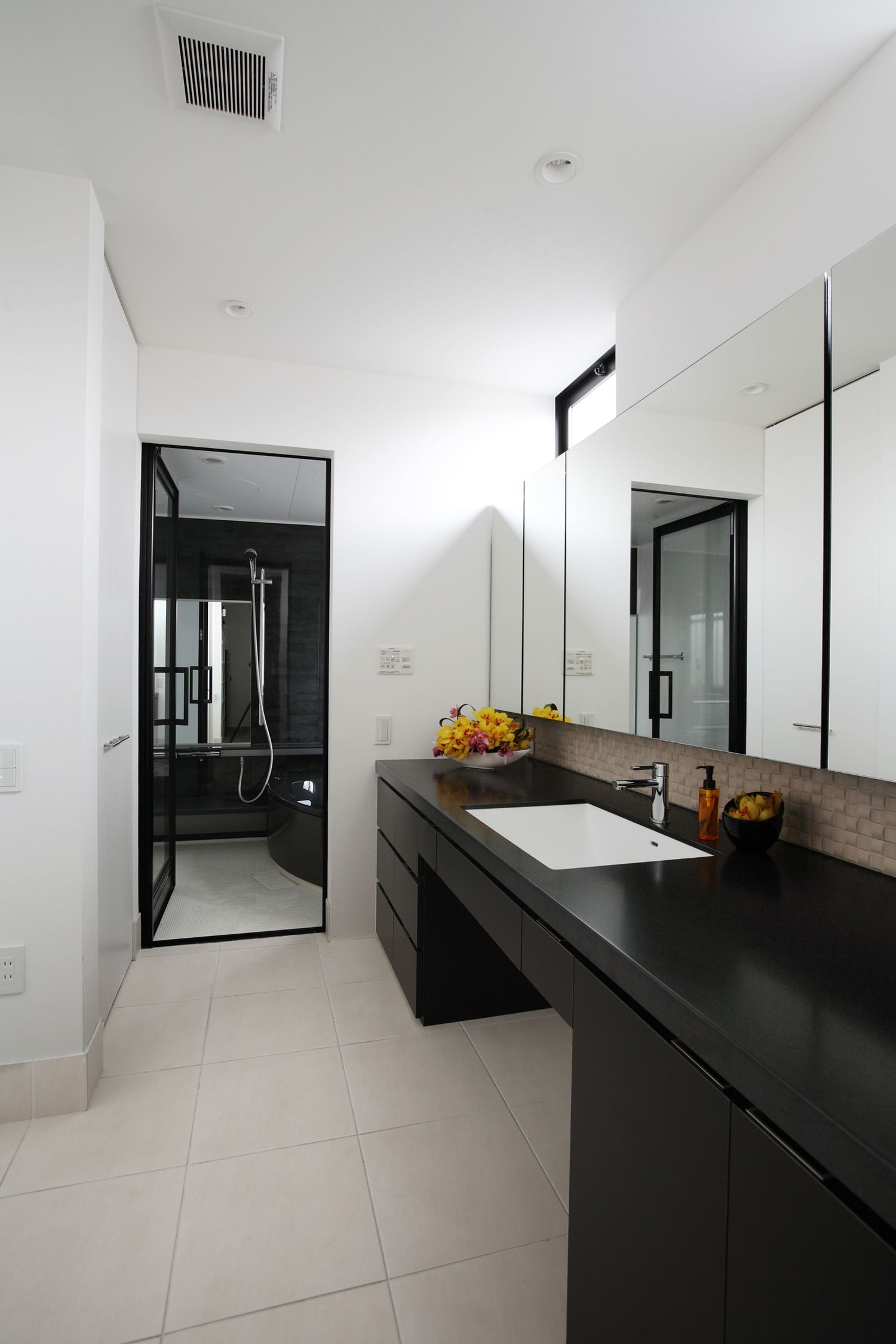 注文住宅・デザイン住宅建築実例_浴室・洗面所