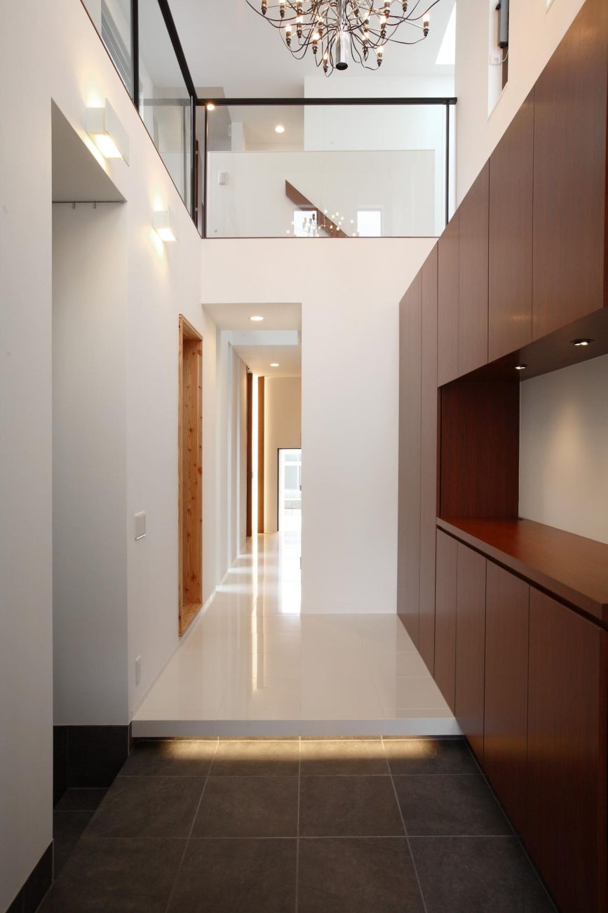 注文住宅・デザイン住宅建築実例_玄関