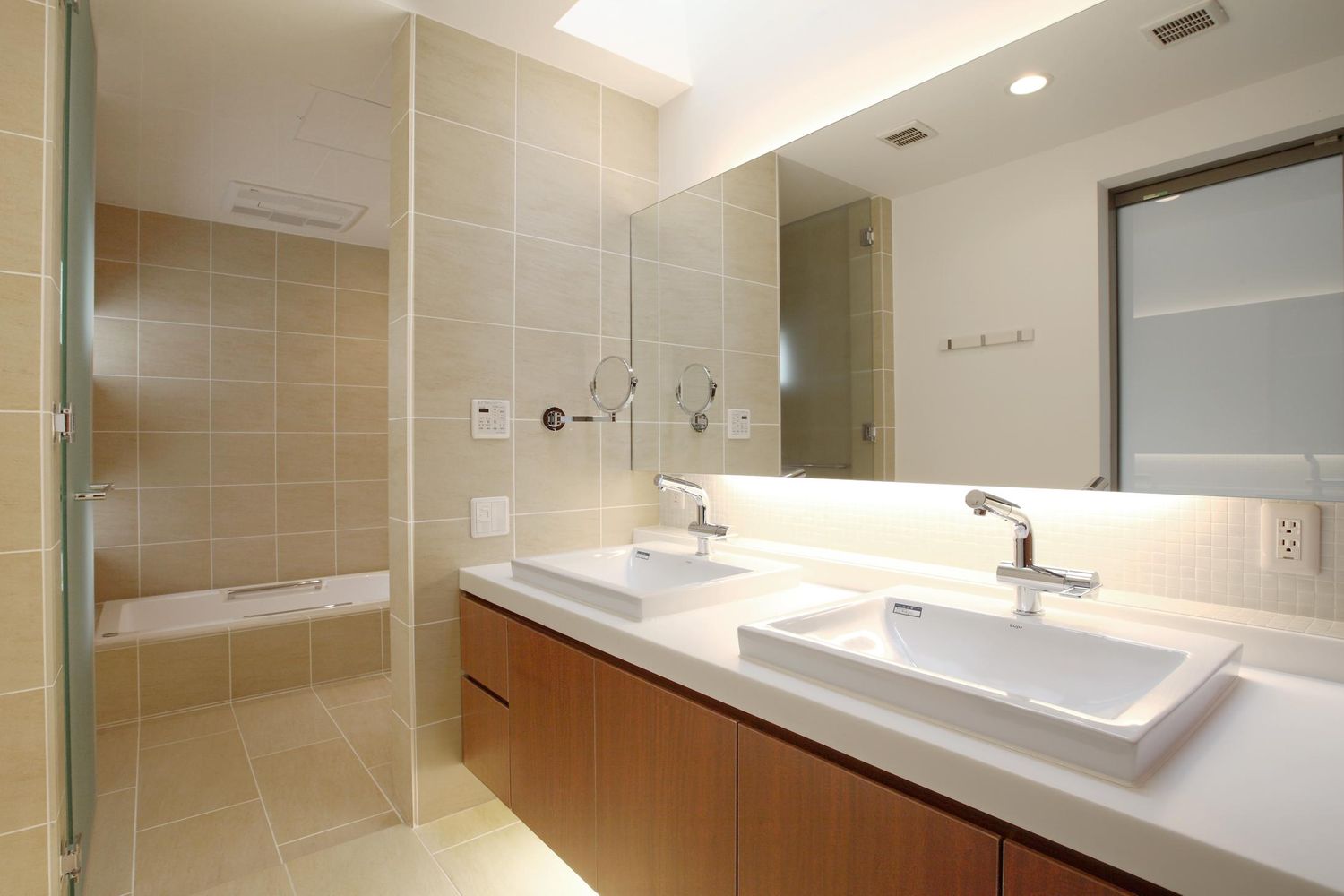 注文住宅・デザイン住宅建築実例_浴室・洗面所