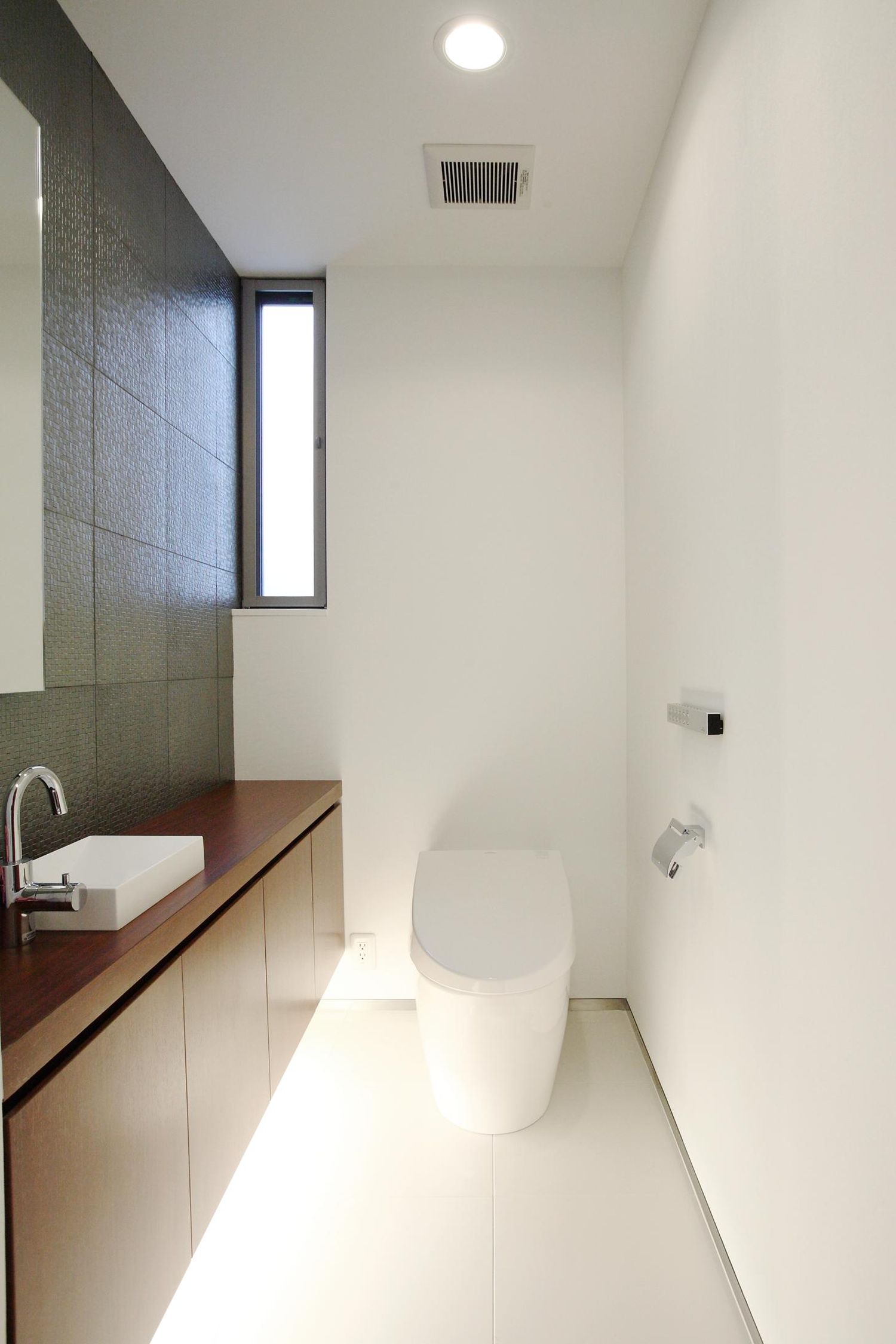 注文住宅・デザイン住宅建築実例_トイレ