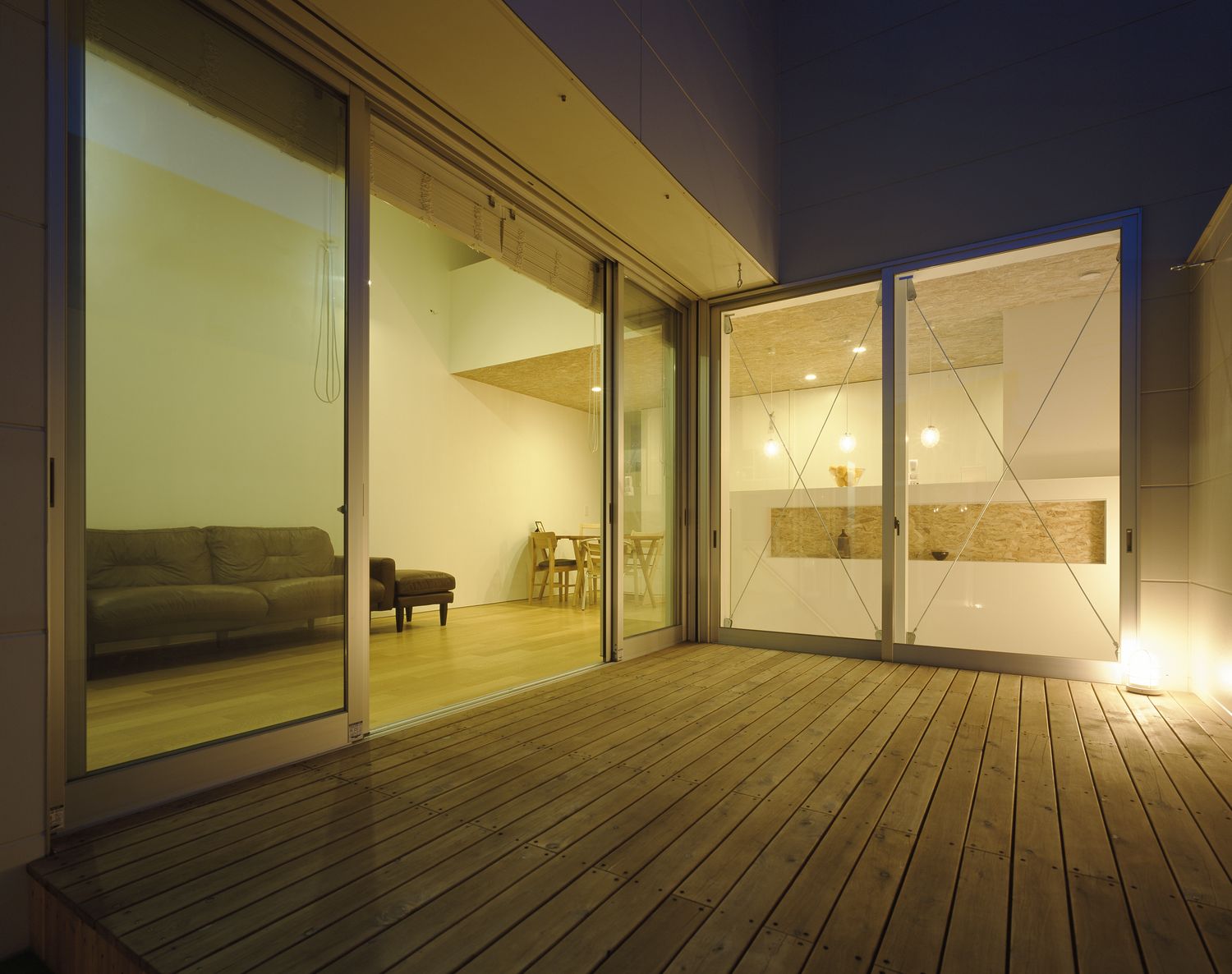 注文住宅・デザイン住宅建築実例_テラス・バルコニー