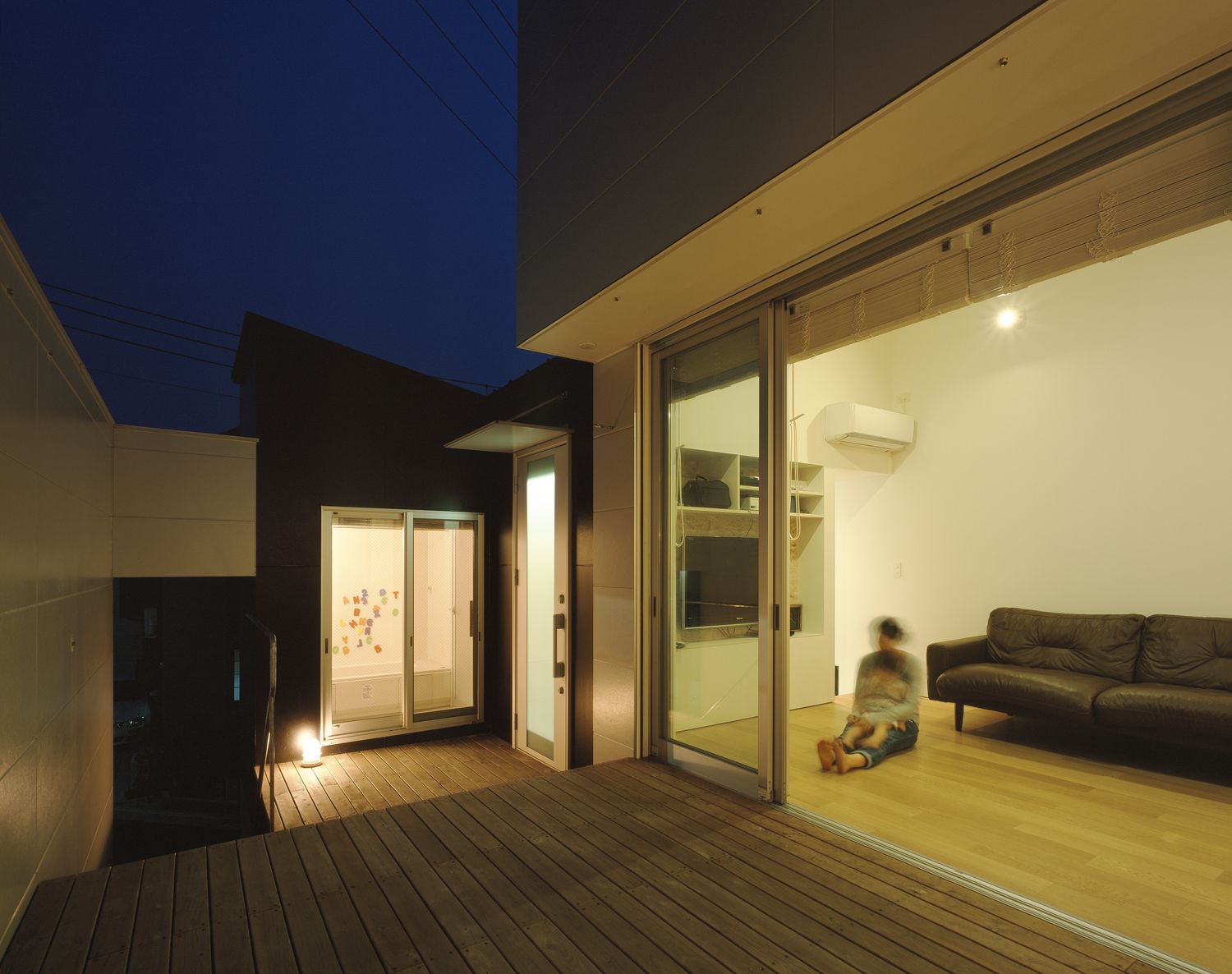 注文住宅・デザイン住宅建築実例_テラス・バルコニー