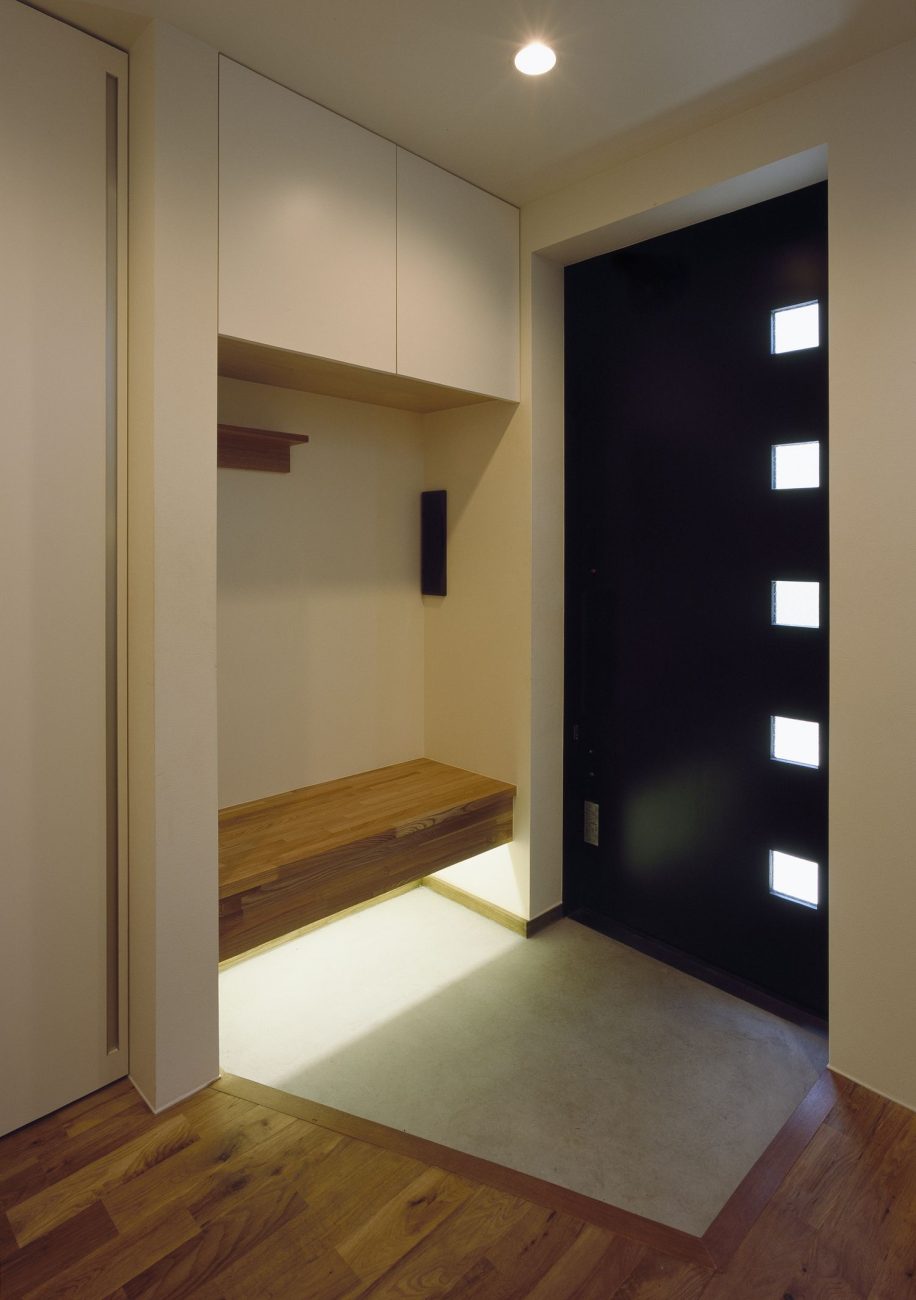 注文住宅・デザイン住宅建築実例_玄関