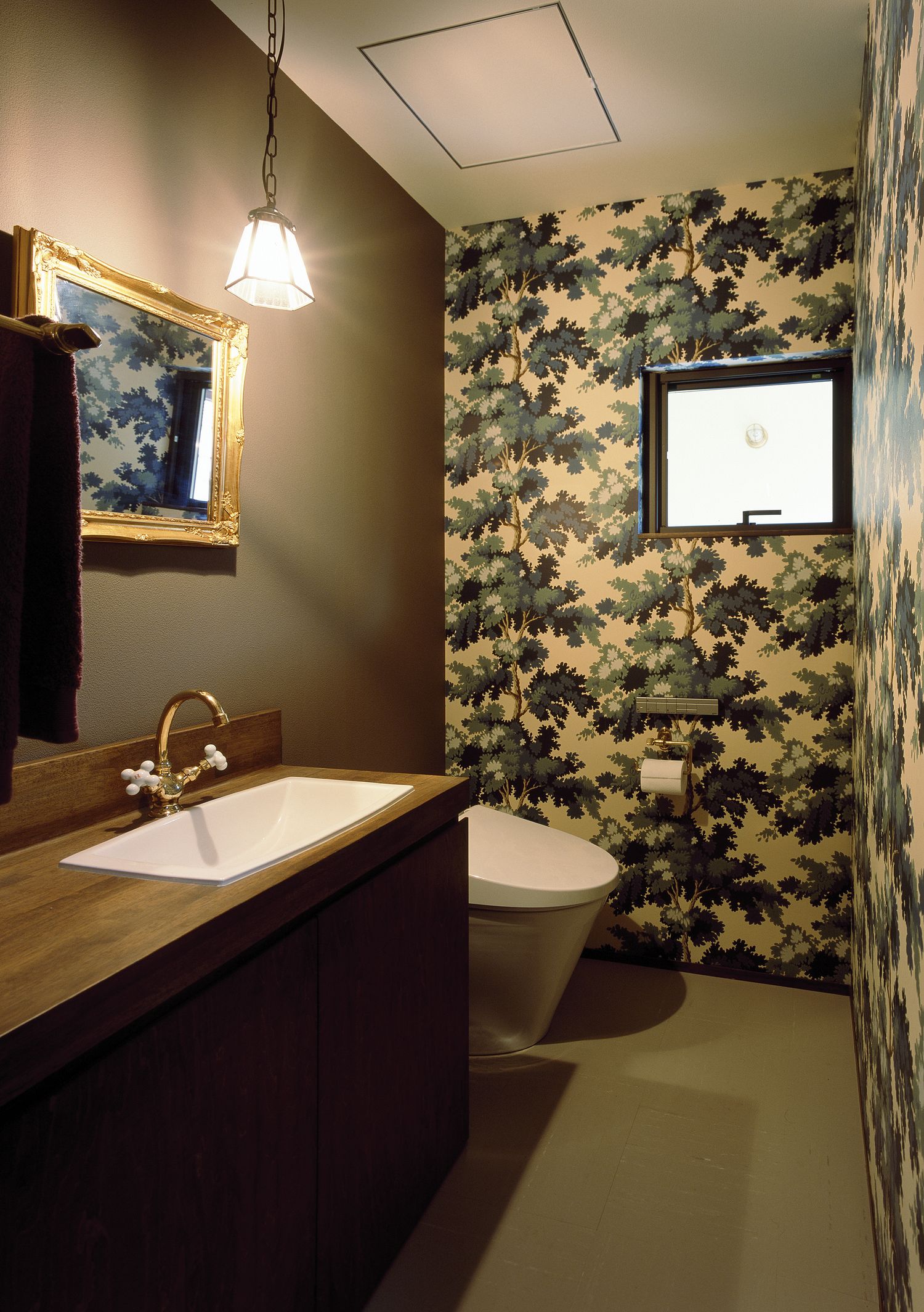 注文住宅・デザイン住宅建築実例_トイレ