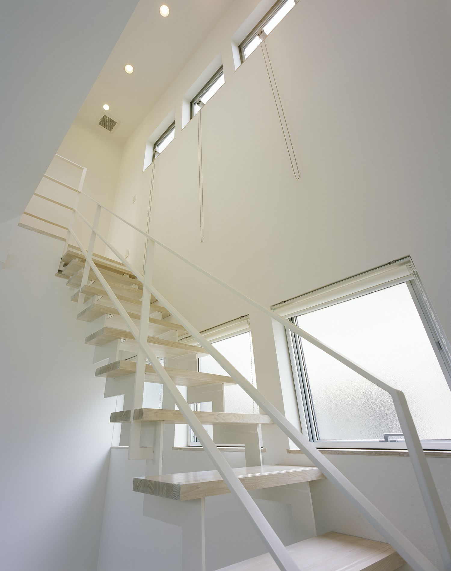 注文住宅・デザイン住宅建築実例_階段