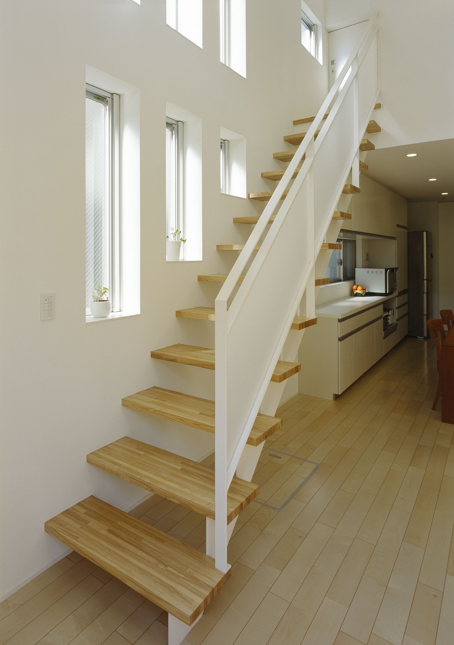 注文住宅・デザイン住宅建築実例_階段