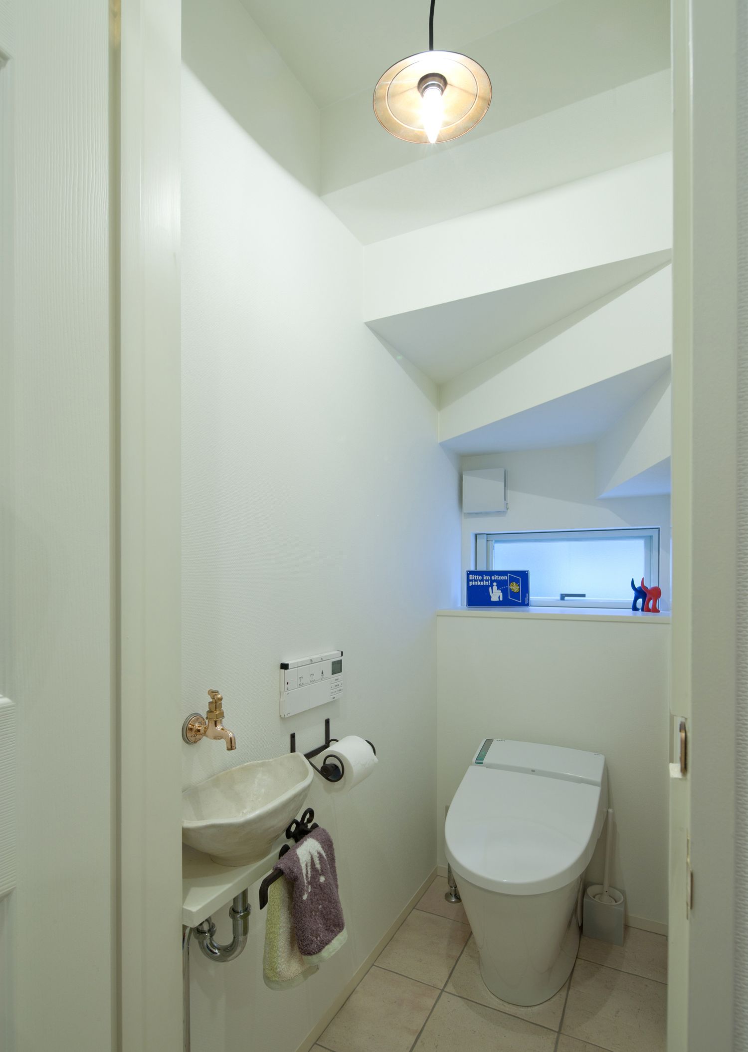 注文住宅・デザイン住宅建築実例_トイレ