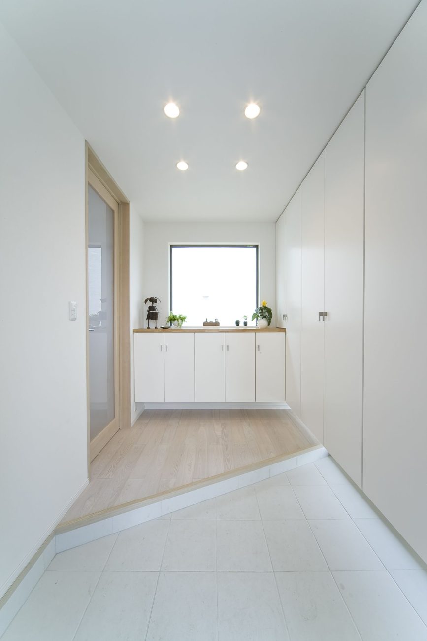 注文住宅・デザイン住宅建築実例_玄関