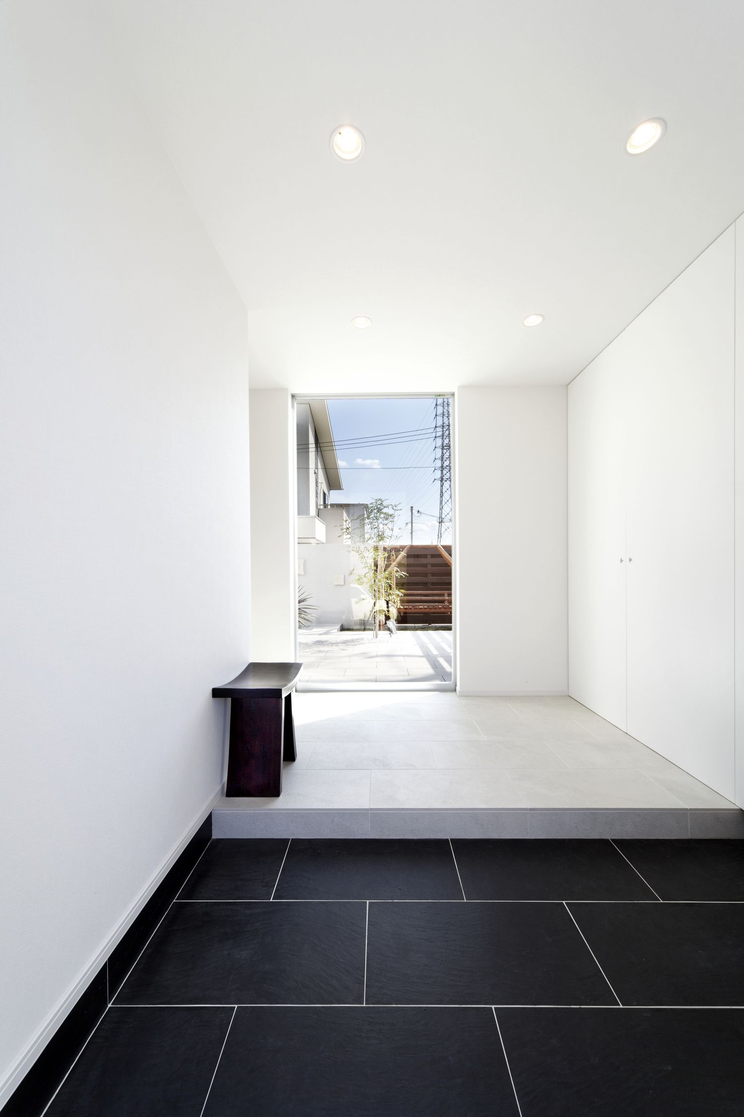 注文住宅・デザイン住宅建築実例_玄関