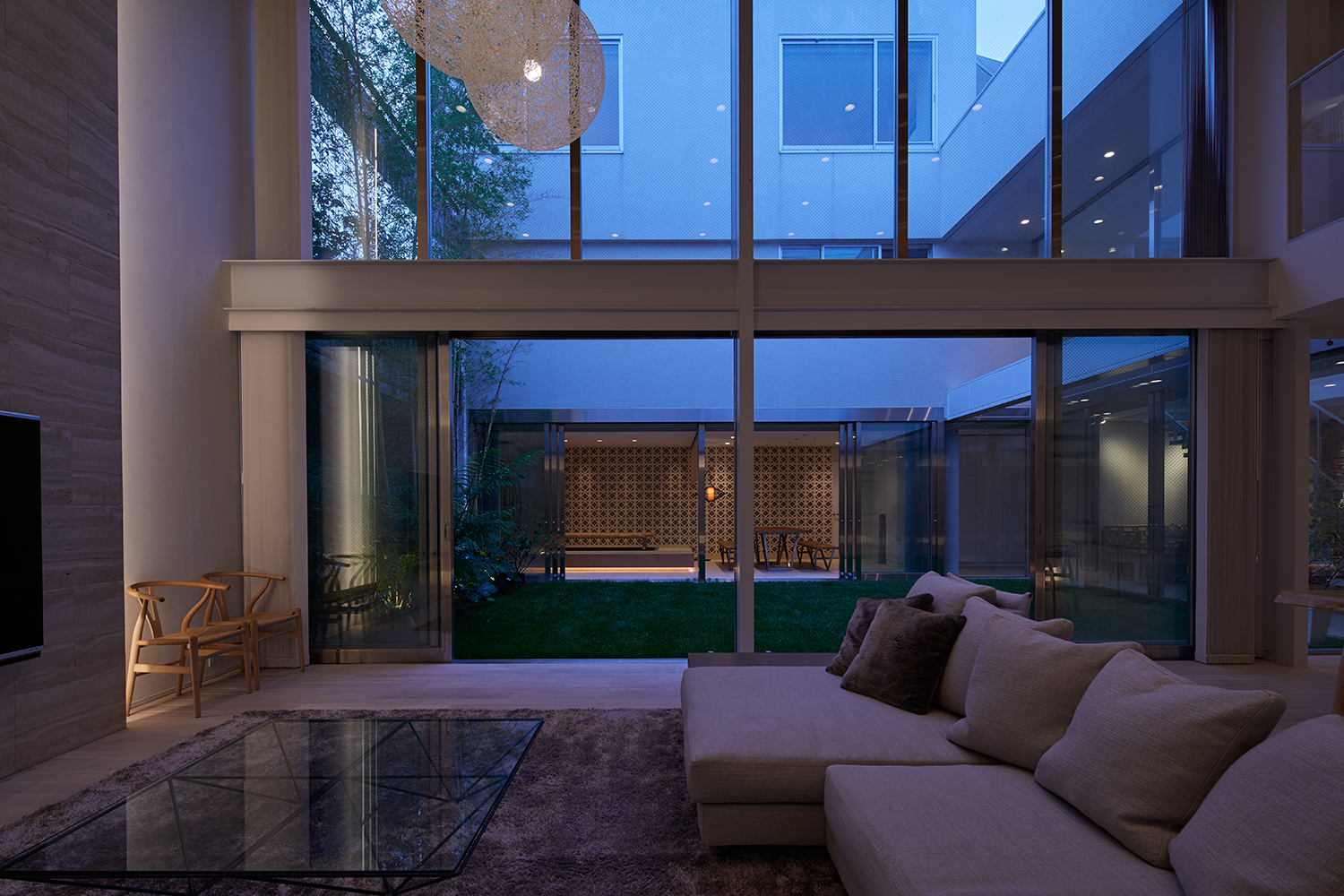 注文住宅・デザイン住宅建築実例_LDK 注文住宅・デザイン住宅建築実例_『CASE455 N邸（社長の邸宅）』_LDK