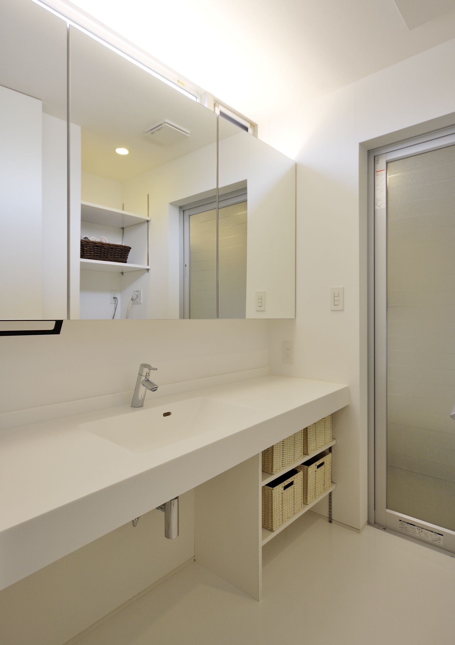 注文住宅・習志野市・洗面所・明るい洗面所