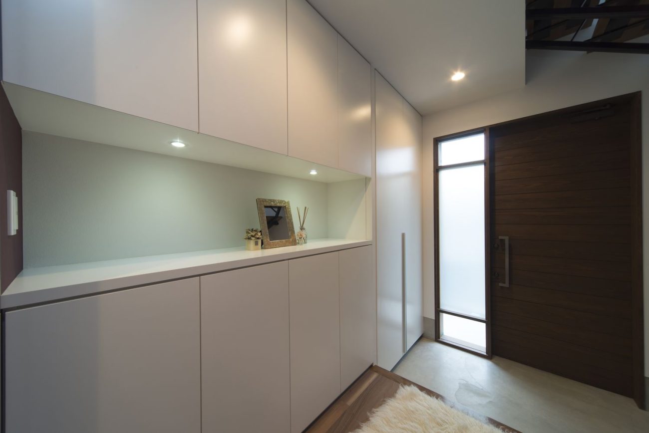 注文住宅・デザイン住宅建築実例_玄関