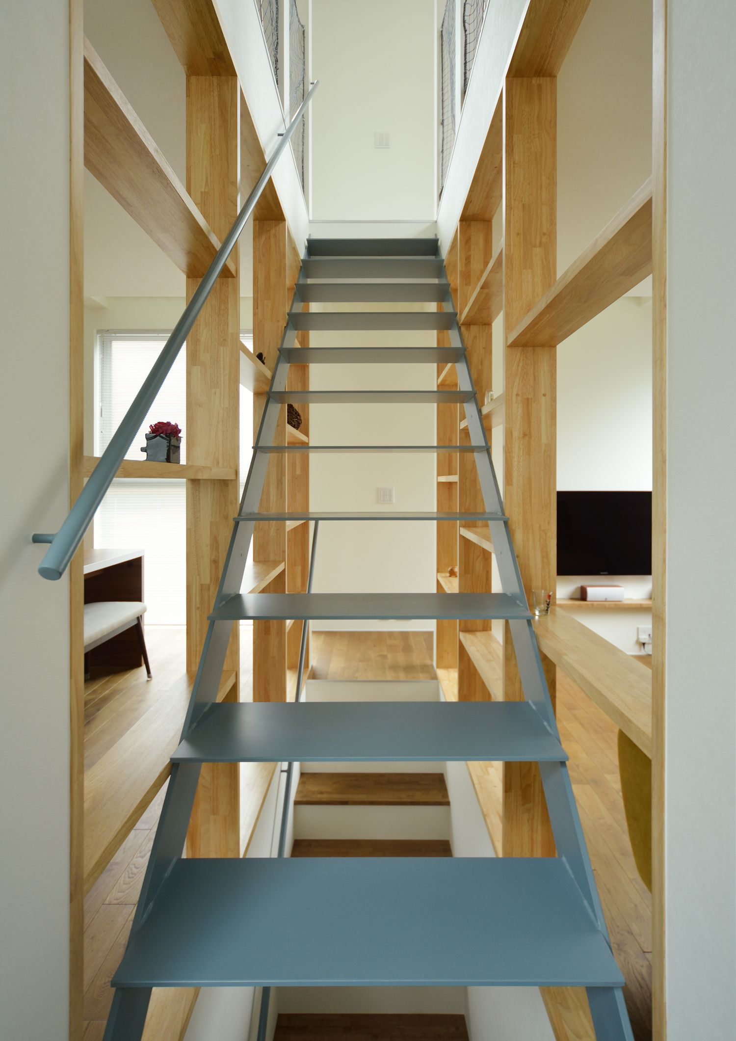 注文住宅・デザイン住宅建築実例_階段