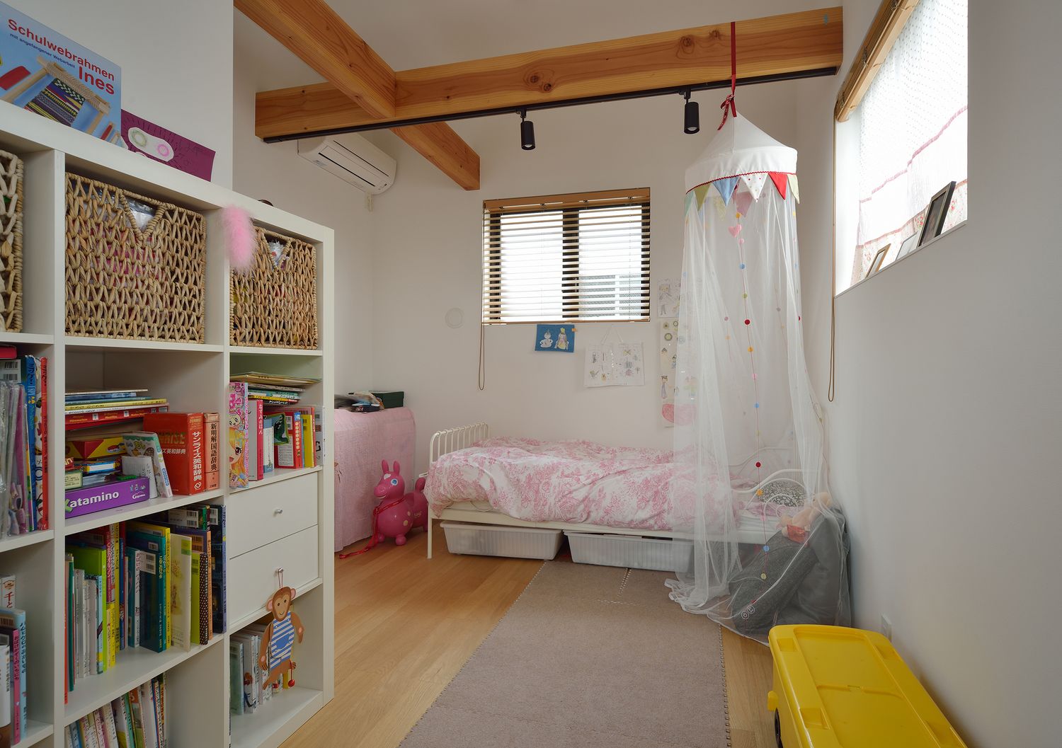 高天井で開放感がある子供部屋・デザイン住宅