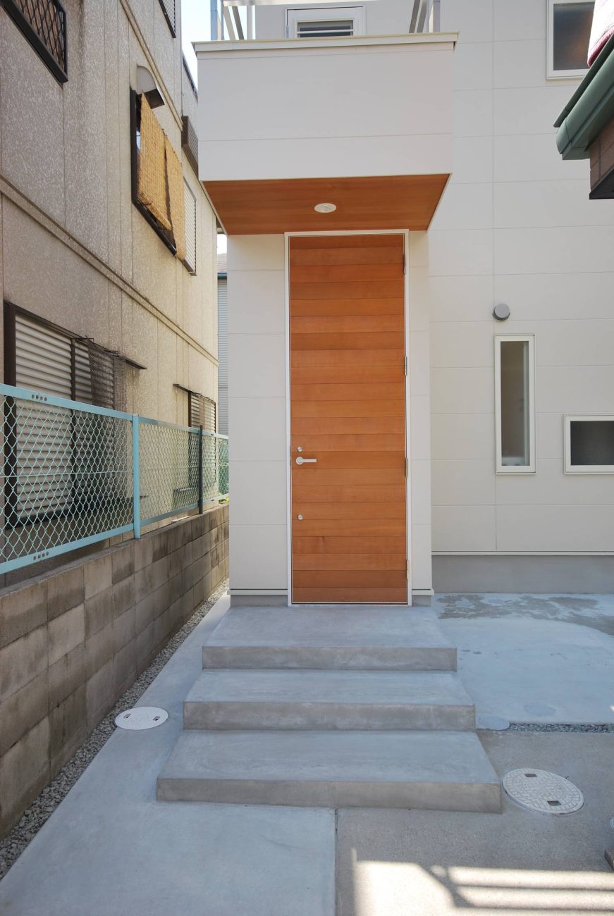 デザイン住宅建築実例_外観・注文住宅『CASE316 陽が差し込む家』の建築実例・施⼯例の写真・建物外観全体