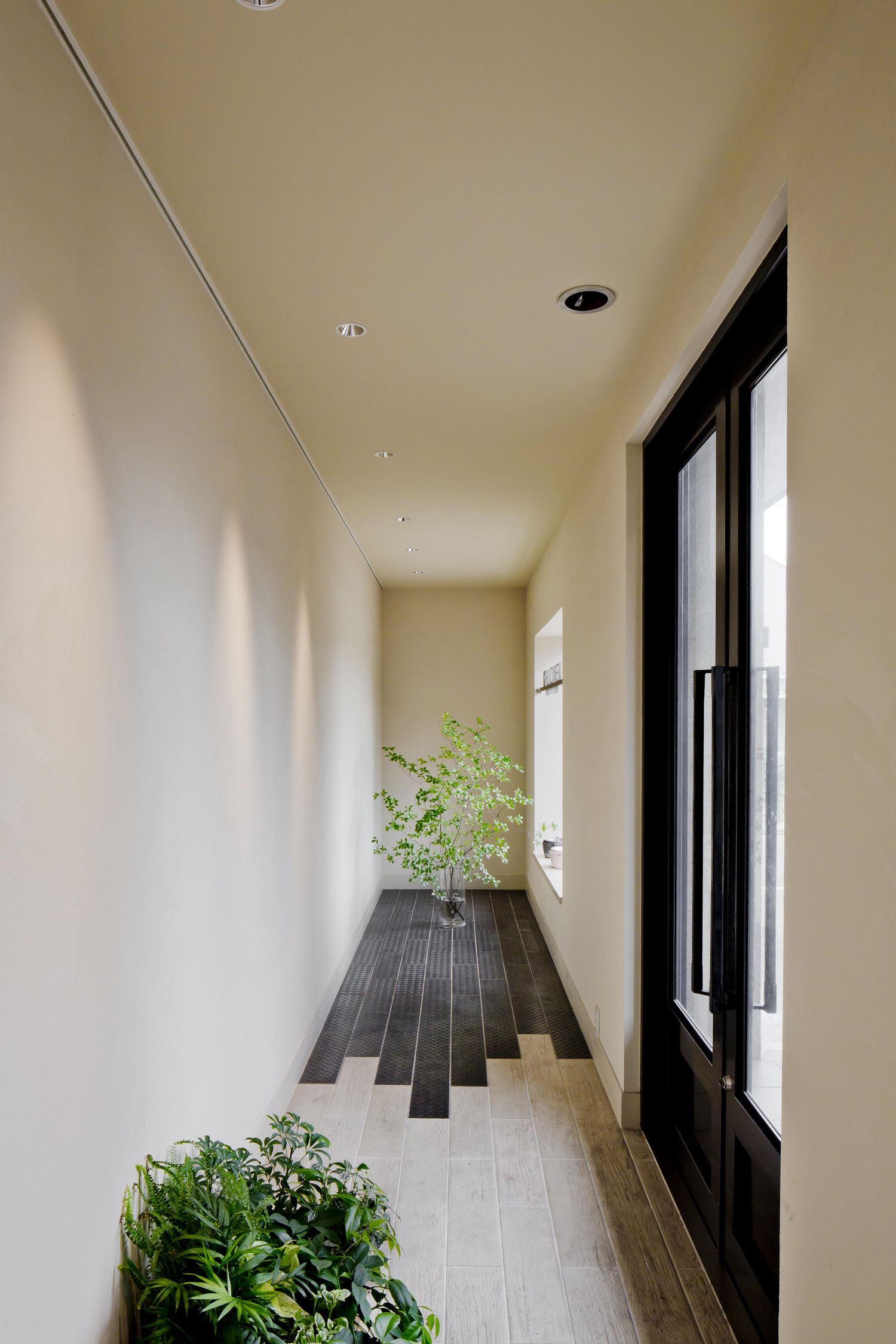 注文住宅・デザイン住宅建築実例_玄関