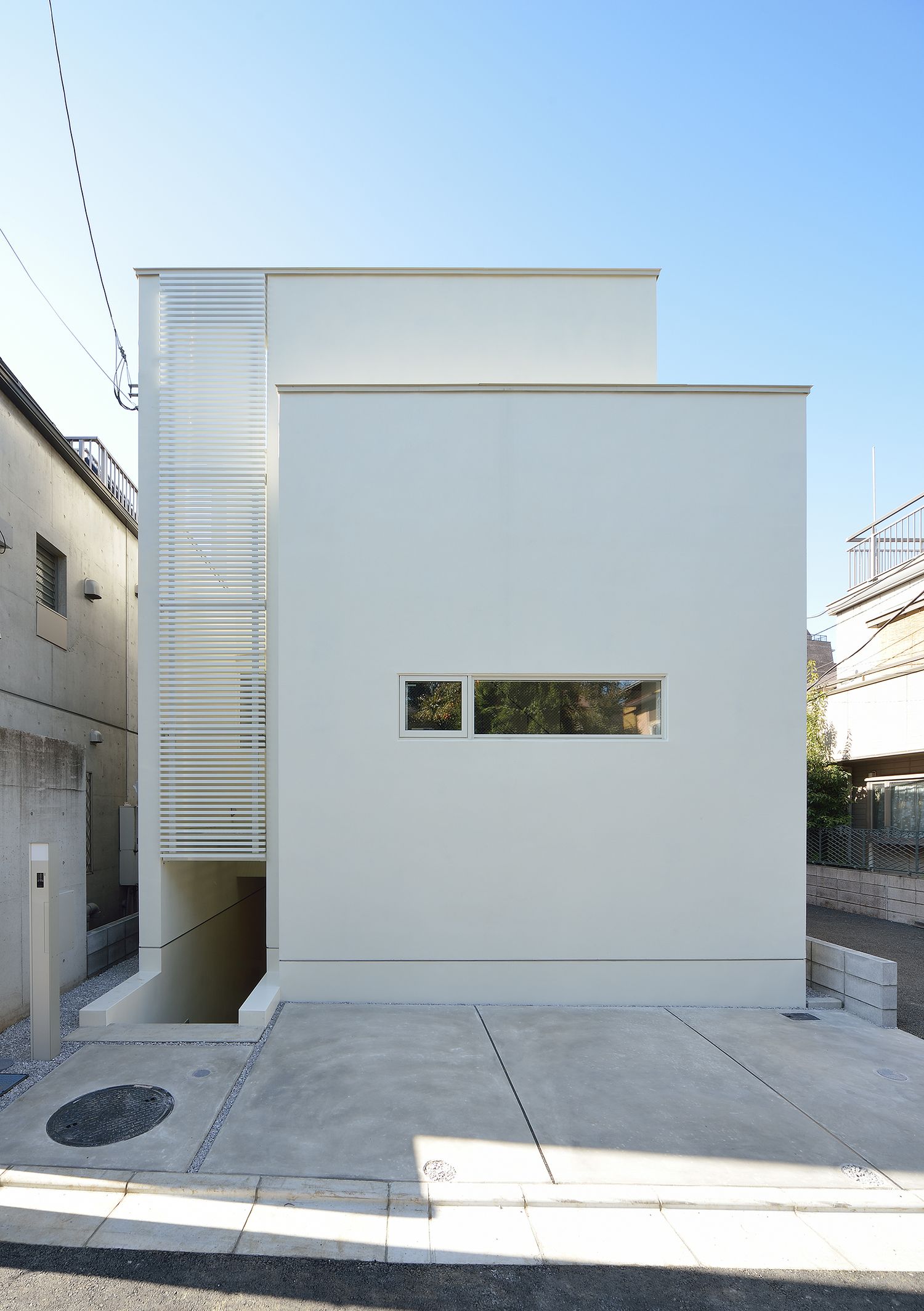 デザイン住宅建築実例_外観・注文住宅『CASE328 スローネスハウス』の建築実例・施⼯例の写真・建物外観全体