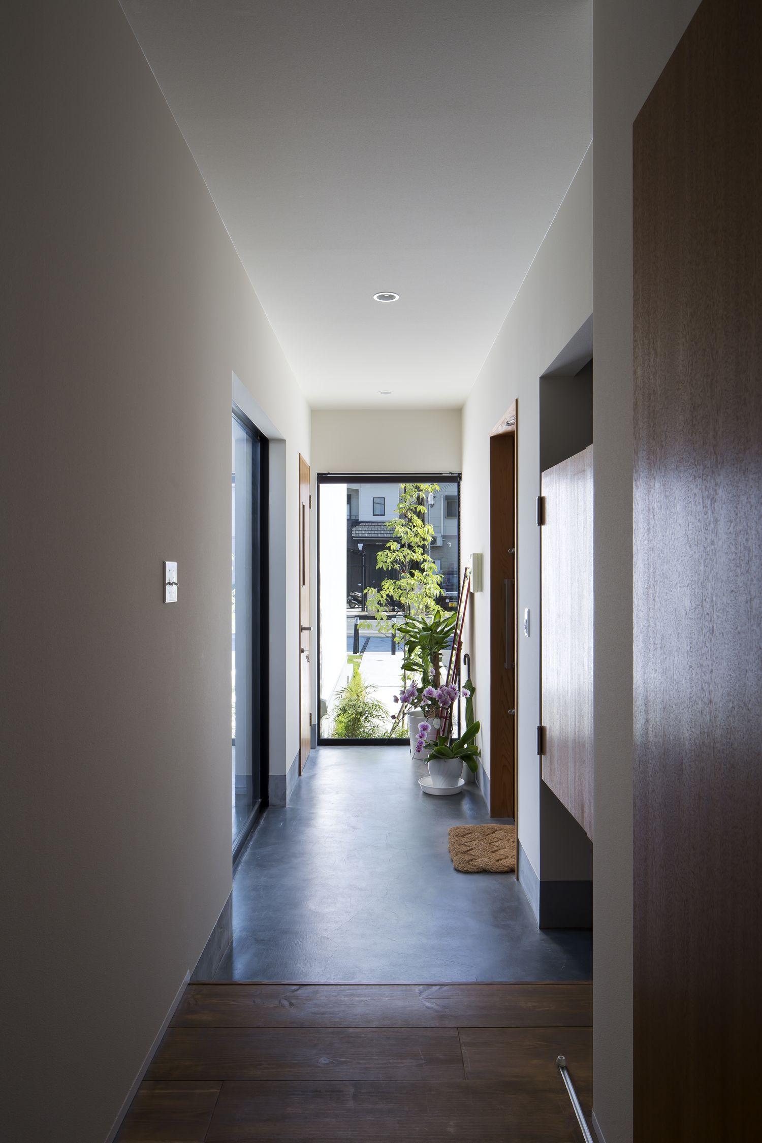 注文住宅・デザイン住宅建築実例_玄関