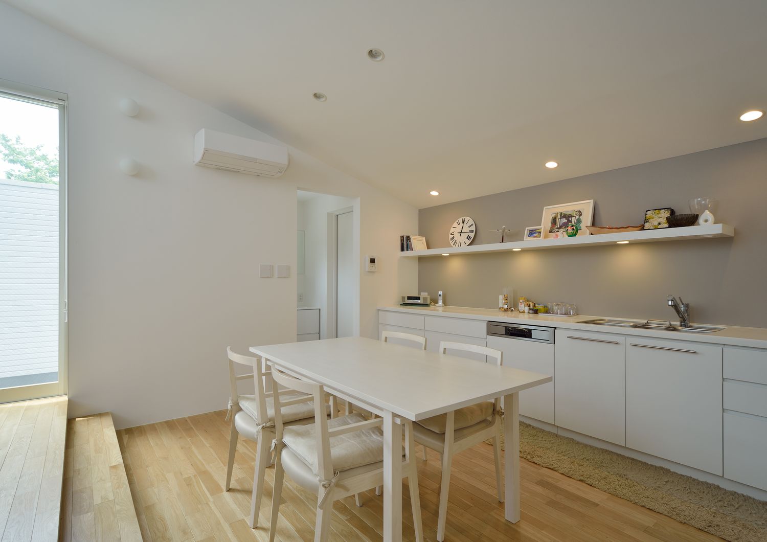 デザイン住宅建築実例_外観・注文住宅『CASE351 内から広がる家』の建築実例・施⼯例の写真・建物外観全体