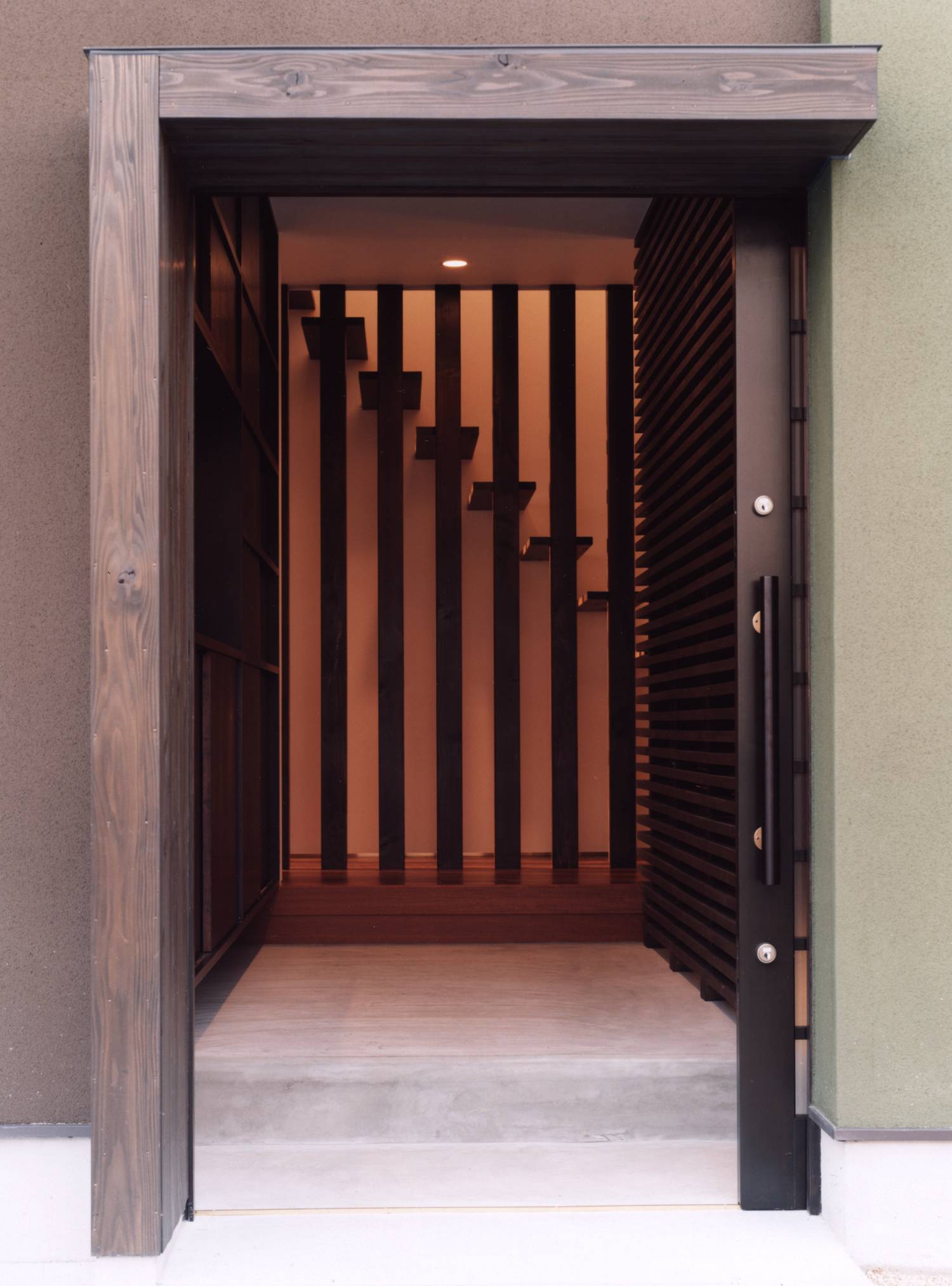 注文住宅・デザイン住宅建築実例_階段