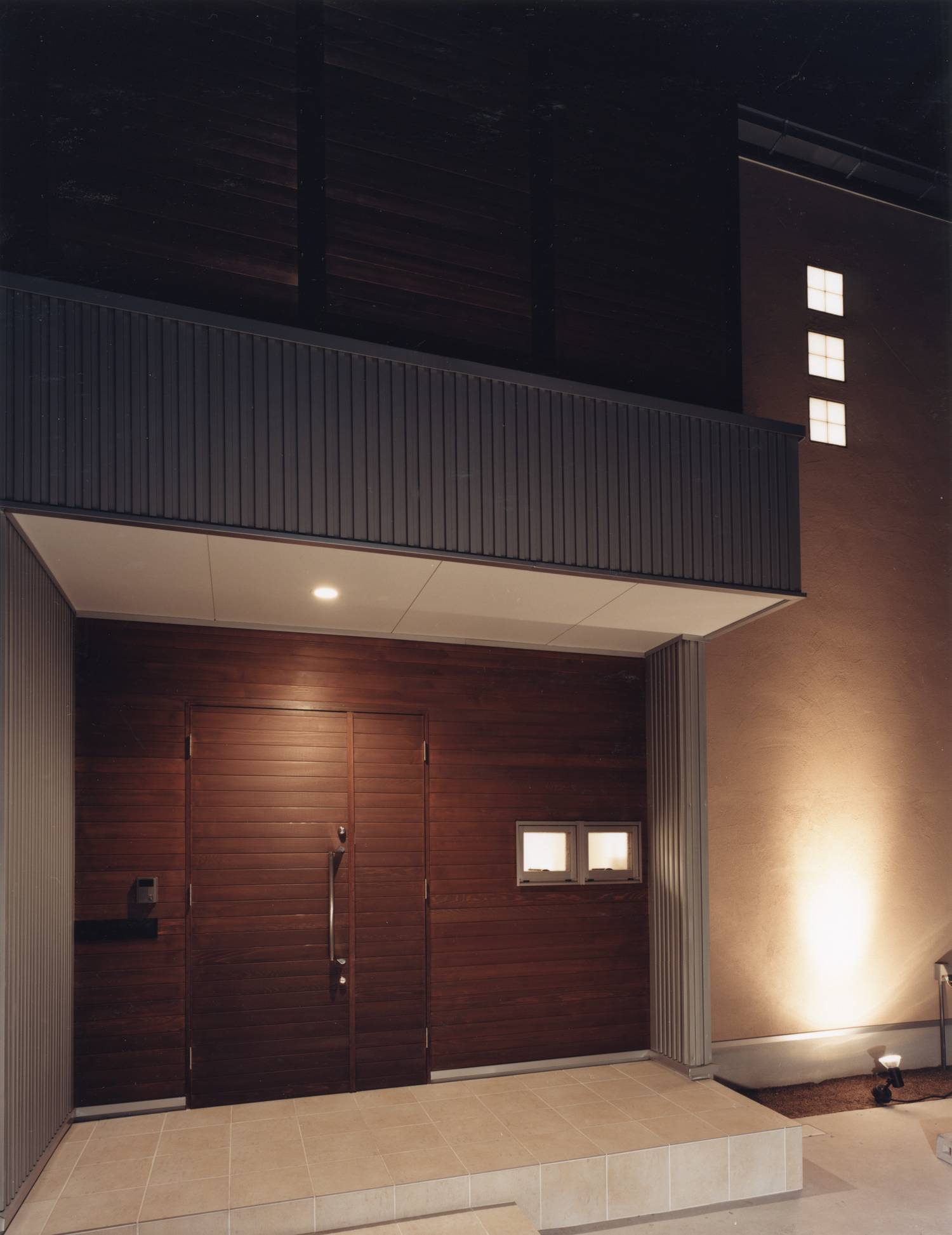 注文住宅・デザイン住宅建築実例_玄関