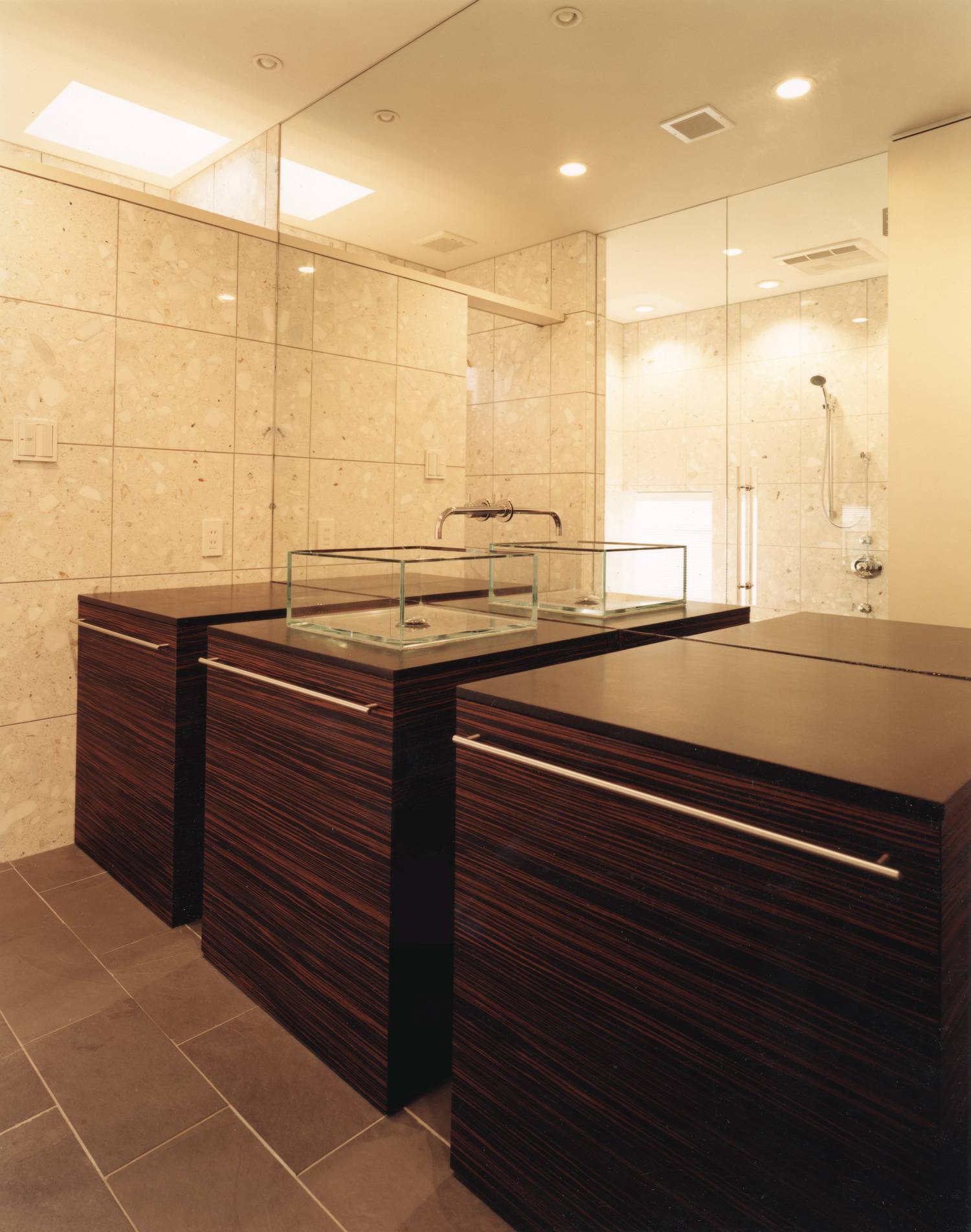 注文住宅・デザイン住宅建築実例_浴室・洗面所