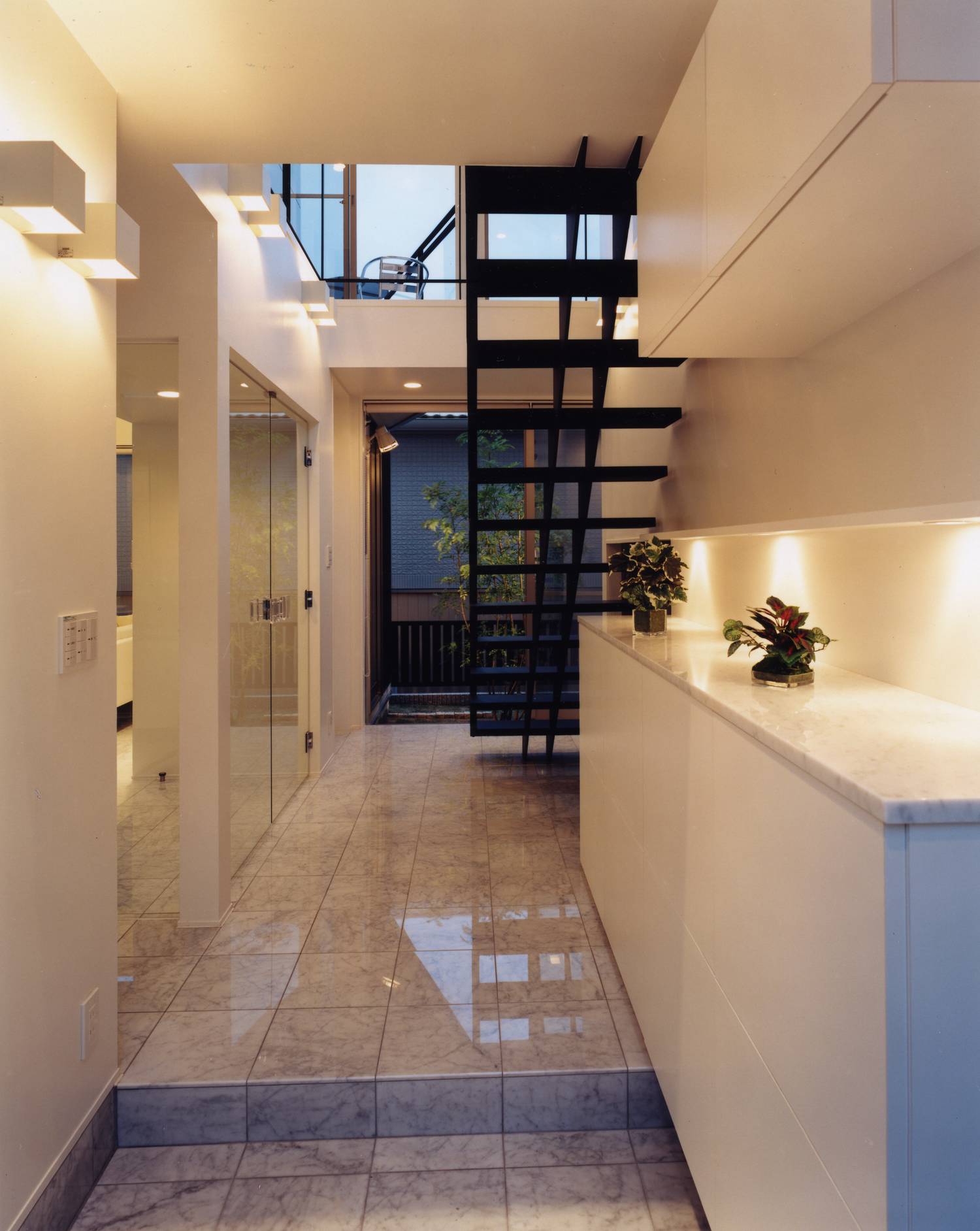 注文住宅・デザイン住宅建築実例_玄関