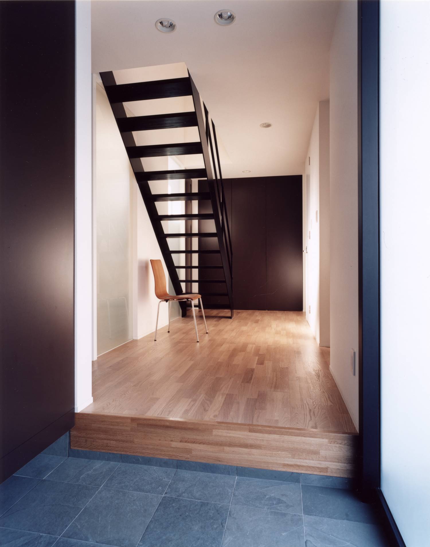 注文住宅・デザイン住宅建築実例_玄関